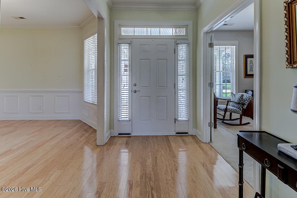 Single Family Residence at 1026 Stonebridge Lane, Leland, NC 28451, photo 4 of 55