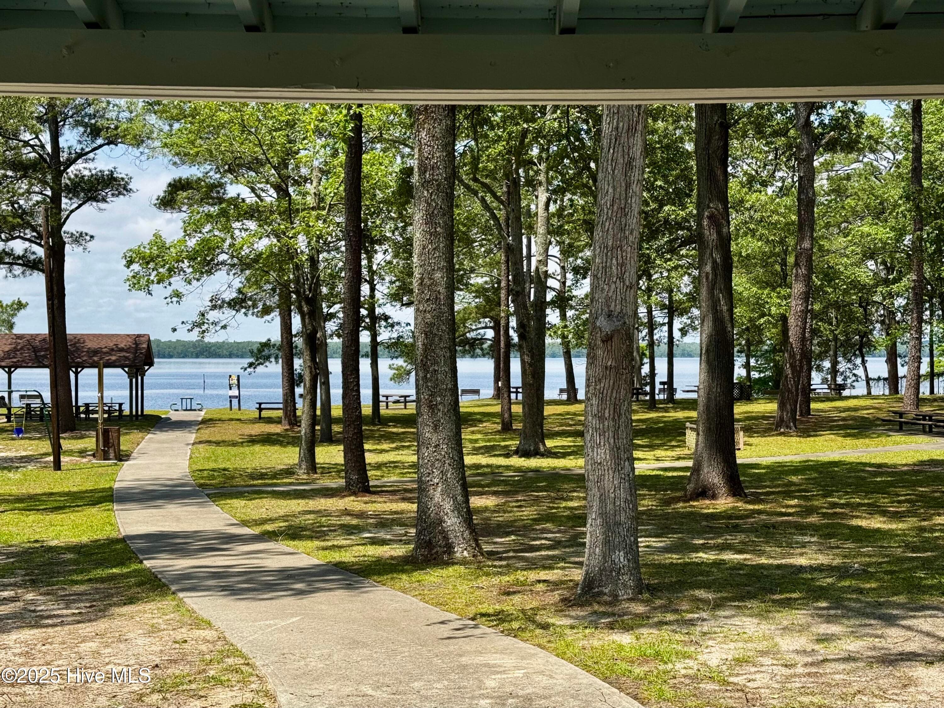 Beach access - 109-113 122,123,124 Iowa Trail, Edenton, NC 27932