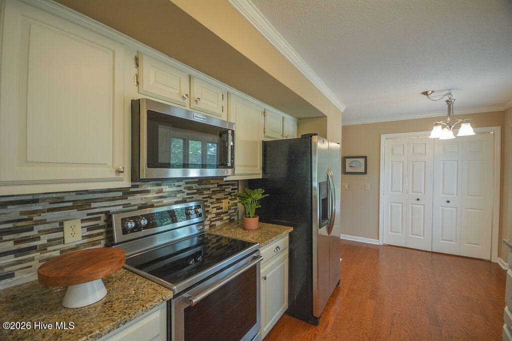 Townhouse at 285 Sugar Gum Lane Unit 20, Pinehurst, NC 28374, photo 21 of 75
