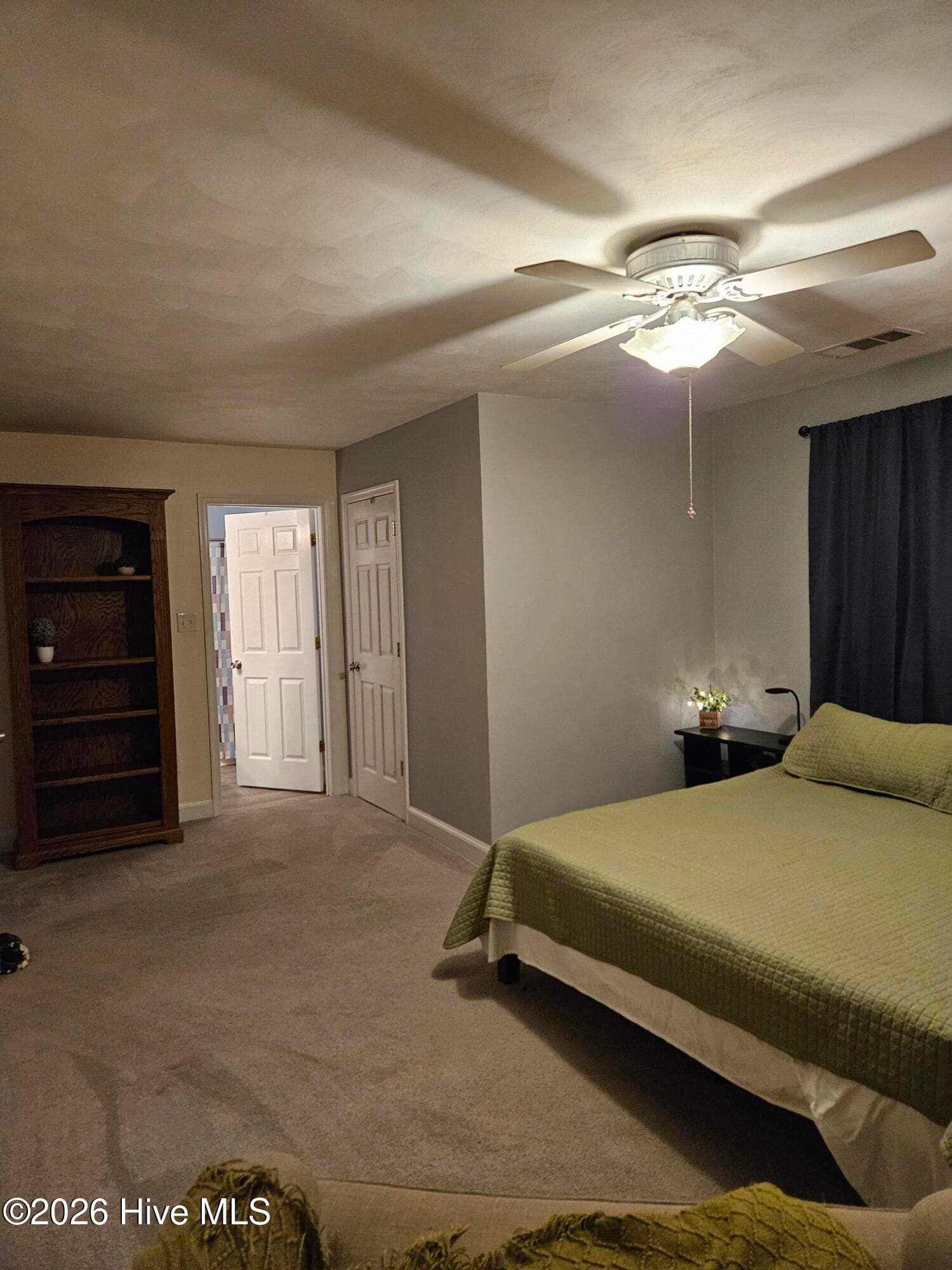 Single Family Residence at 104 Windwood Drive, Elizabeth City, NC 27909, photo 3 of 7