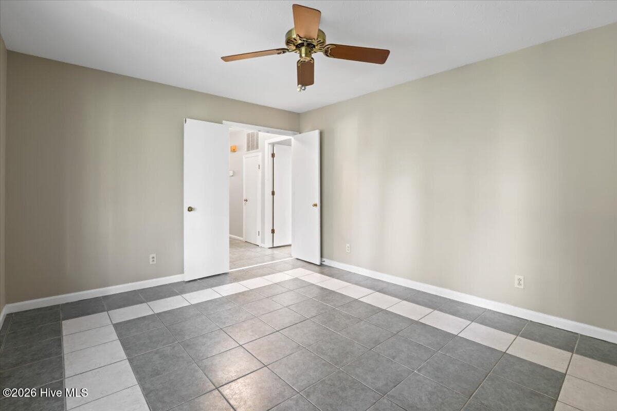 Single Family Residence at 105 Pinehaven Court, Goldsboro, NC 27534, photo 12 of 33