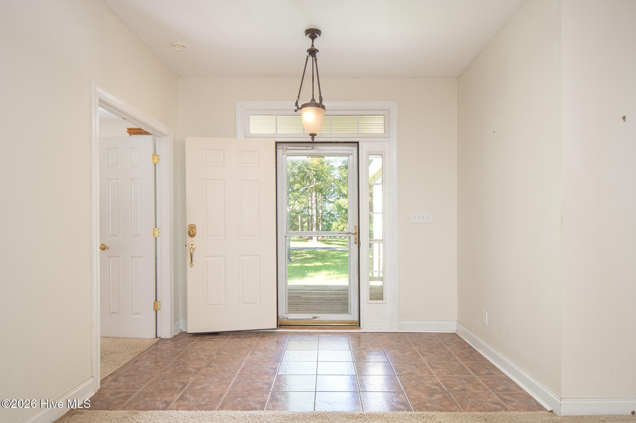 Single Family Residence at 305 Augusta Court, Havelock, NC 28532, photo 10 of 54