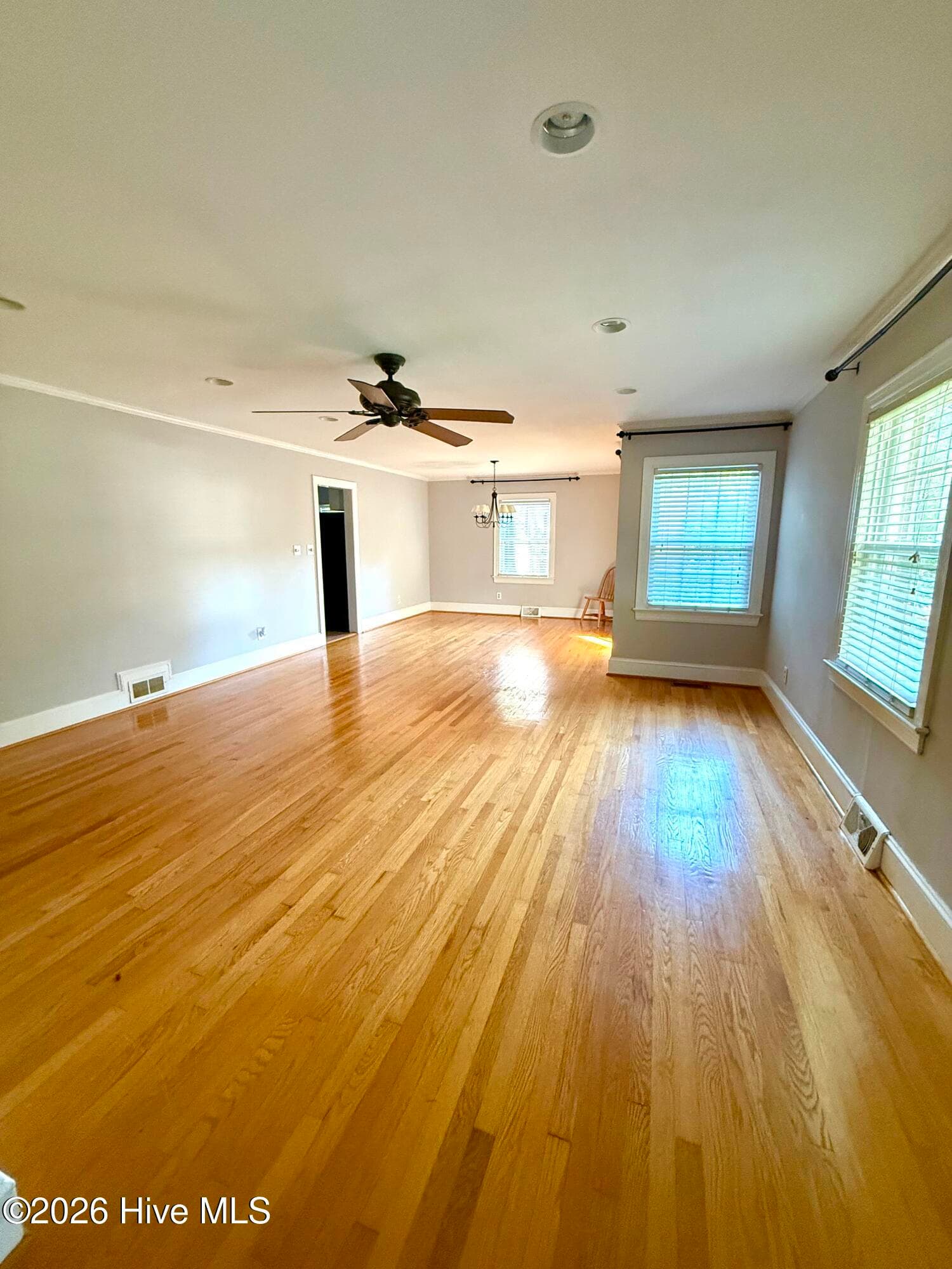 Single Family Residence at 2106 Southview Drive, Greenville, NC 27858, photo 2 of 20