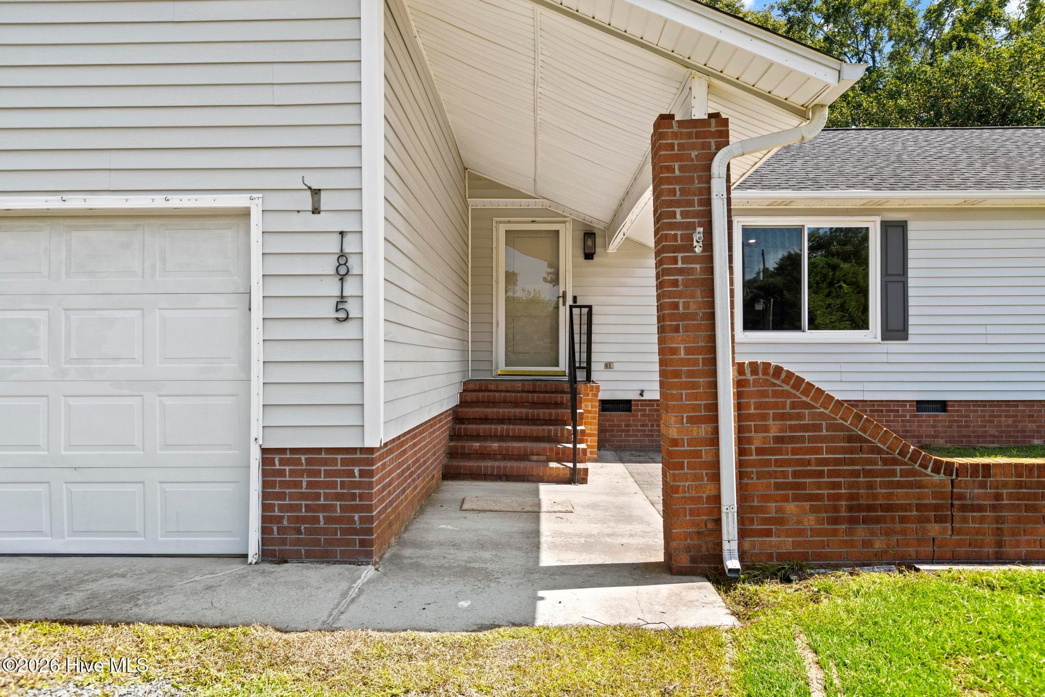 Single Family Residence at 1815 Watts Landing Road, Hampstead, NC 28443, photo 28 of 34