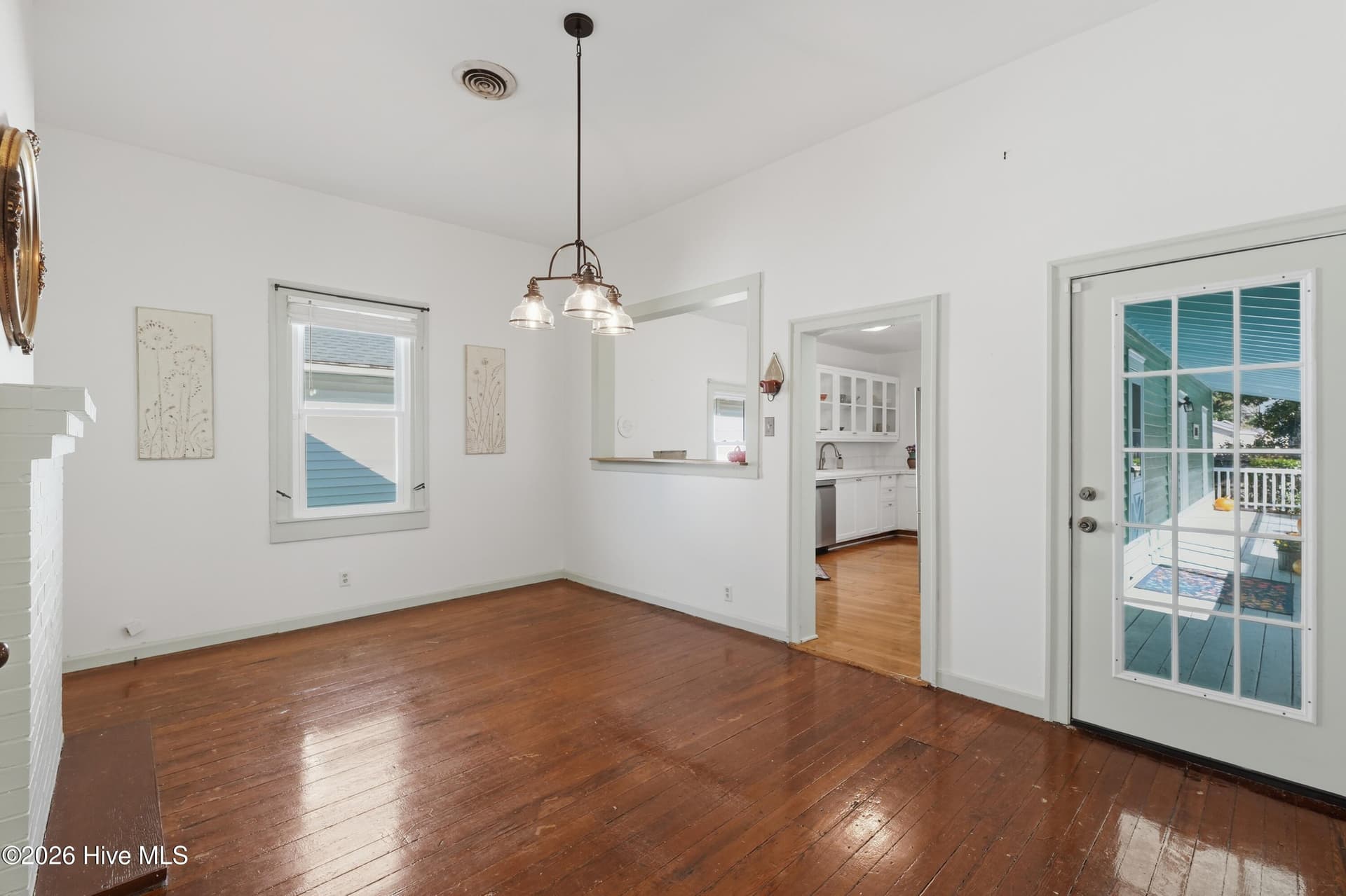 Single Family Residence at 619 S 6th Street, Wilmington, NC 28401, photo 13 of 54