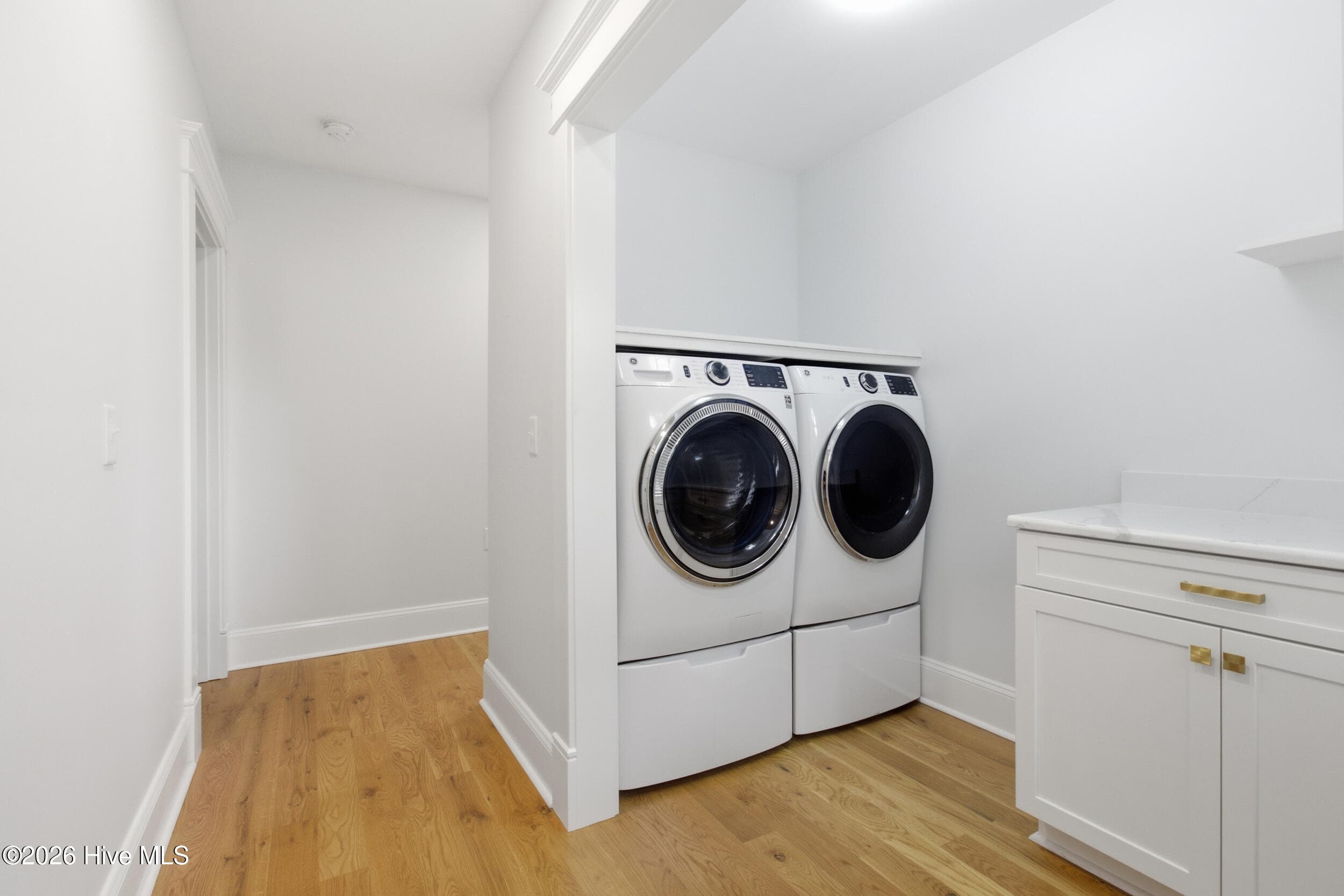 Laundry Room - 404 Avenue C, New Bern, NC 28560
