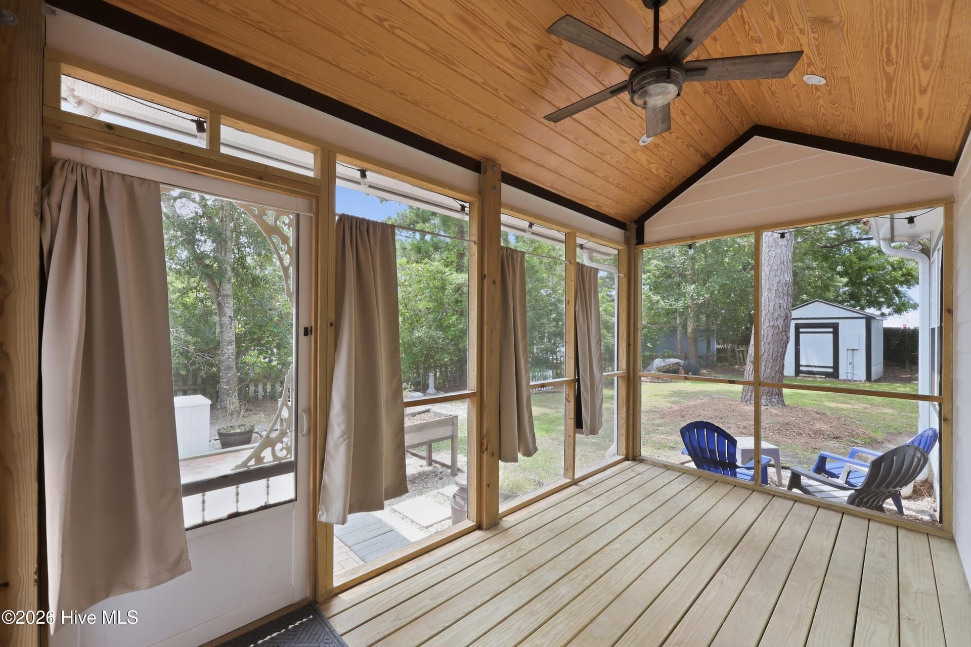 109 Noyes Avenue, Morehead City, NC 28557