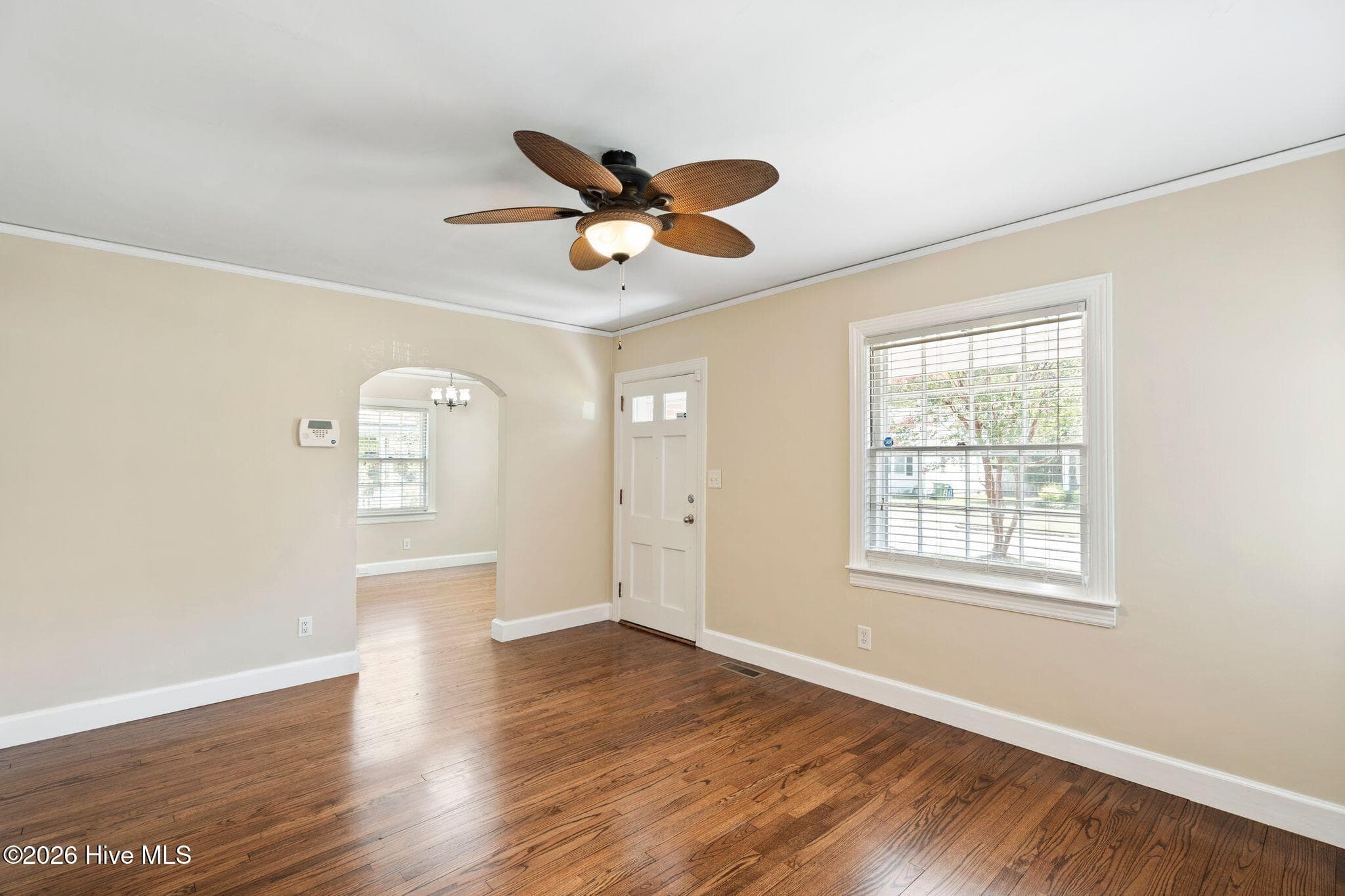 Single Family Residence at 233 N 25th Street, Wilmington, NC 28405, photo 5 of 43