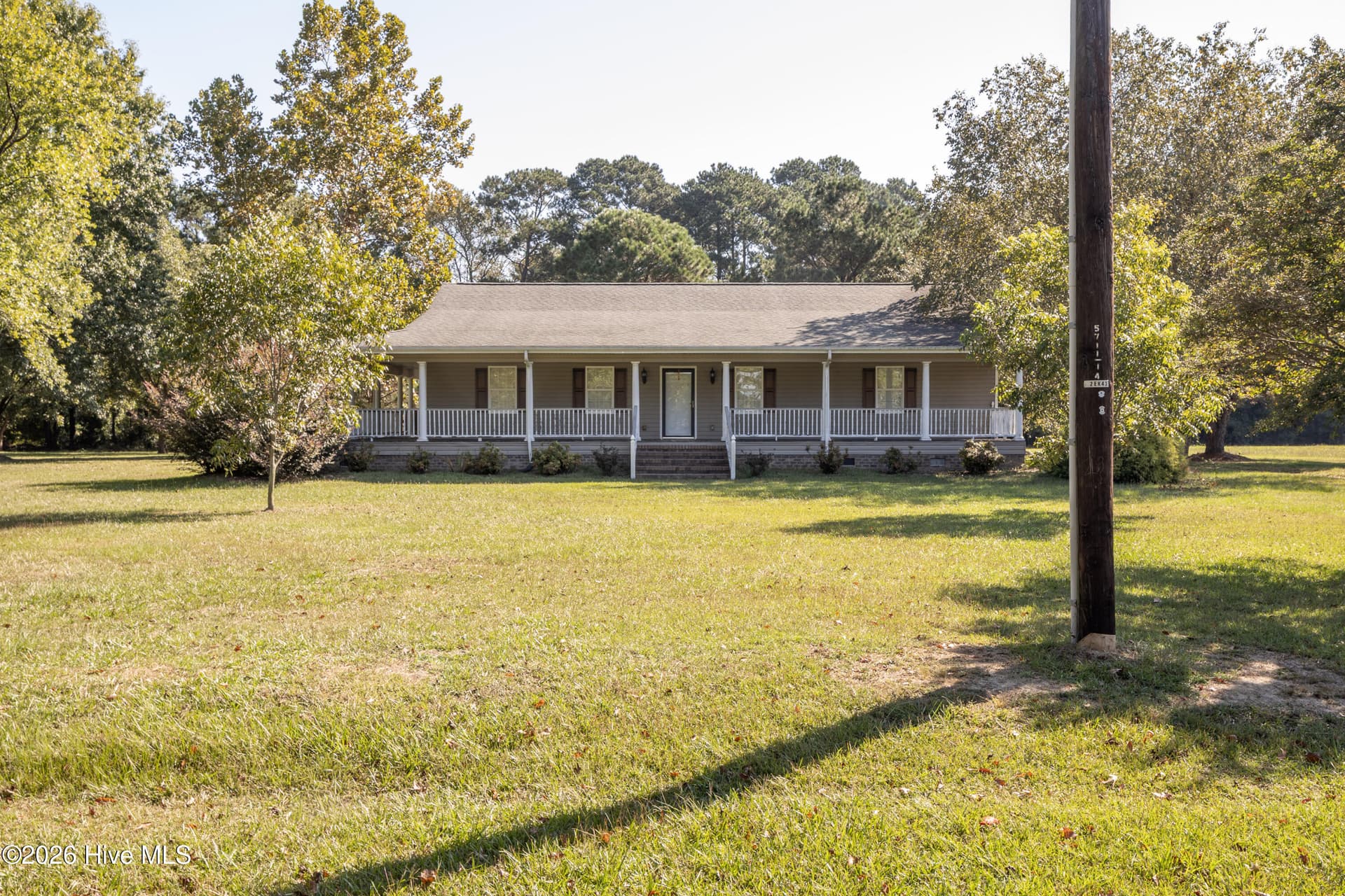 605 Red Hill Church Road, Clinton, NC 28328