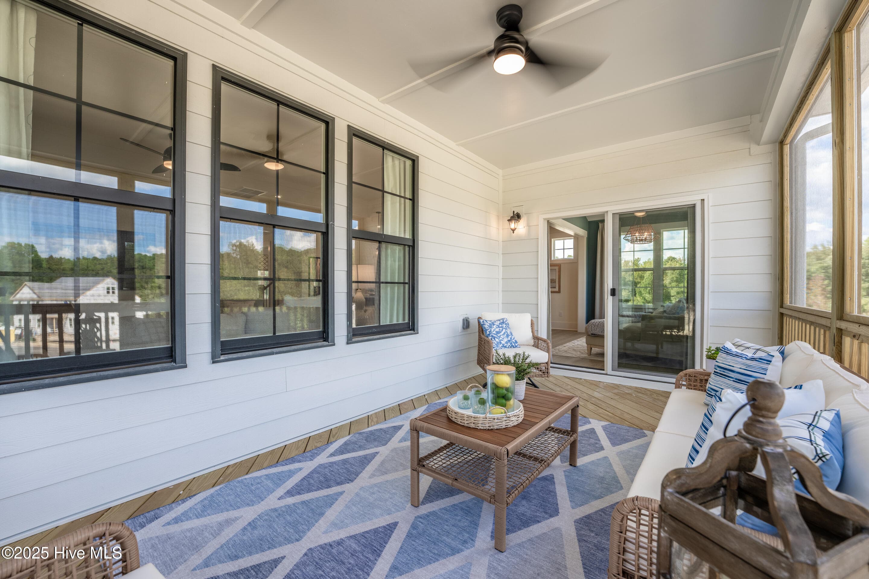 Single Family Residence at 1060 Fawn Valley Way, Wilmington, NC 28409, photo 13 of 40
