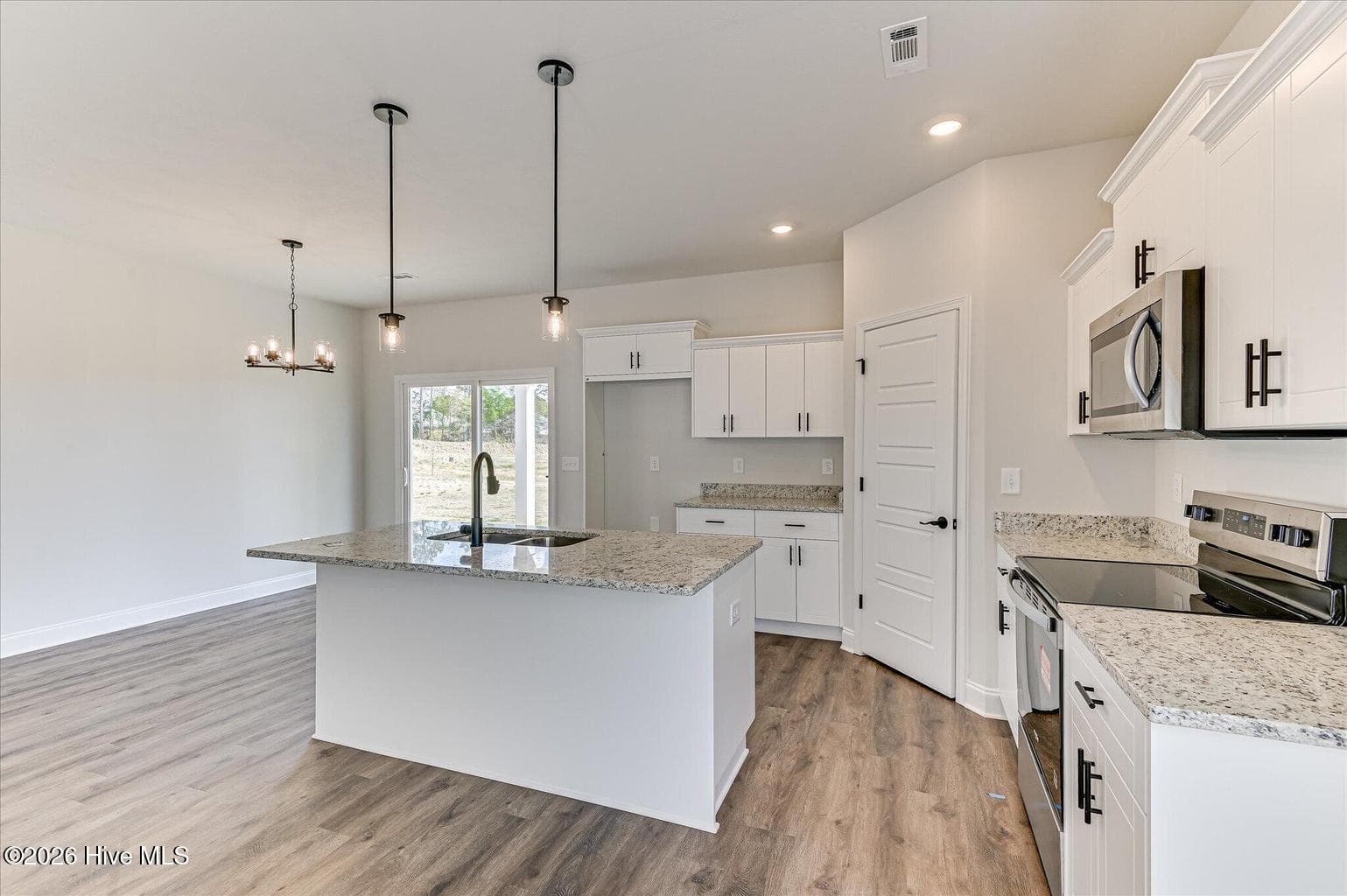 Single Family Residence at 436 Mill Stone Lane, North Augusta, SC 29860, photo 4 of 18