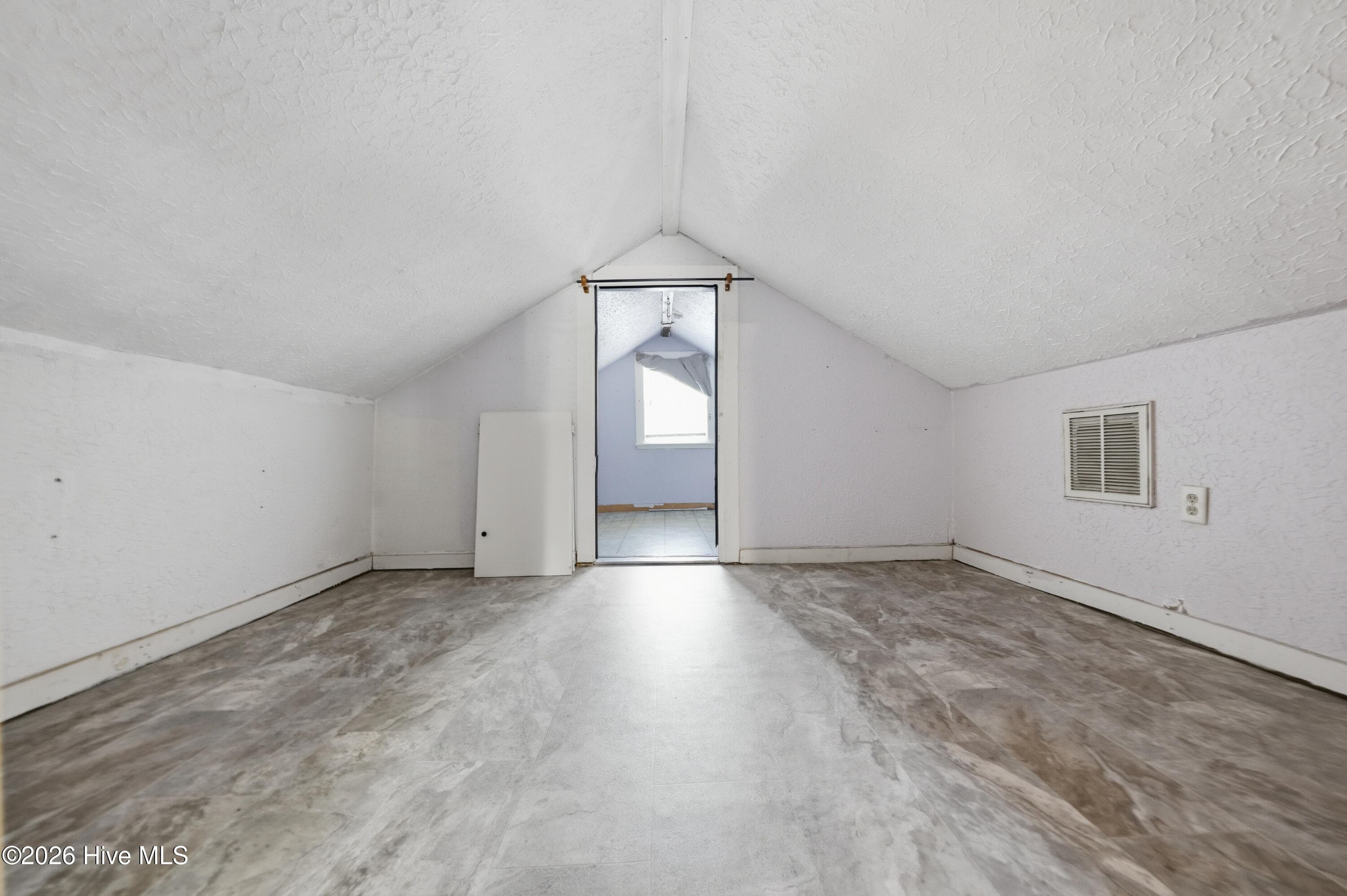 Conditioned Storage - 2055 Washington Street, Wilmington, NC 28401