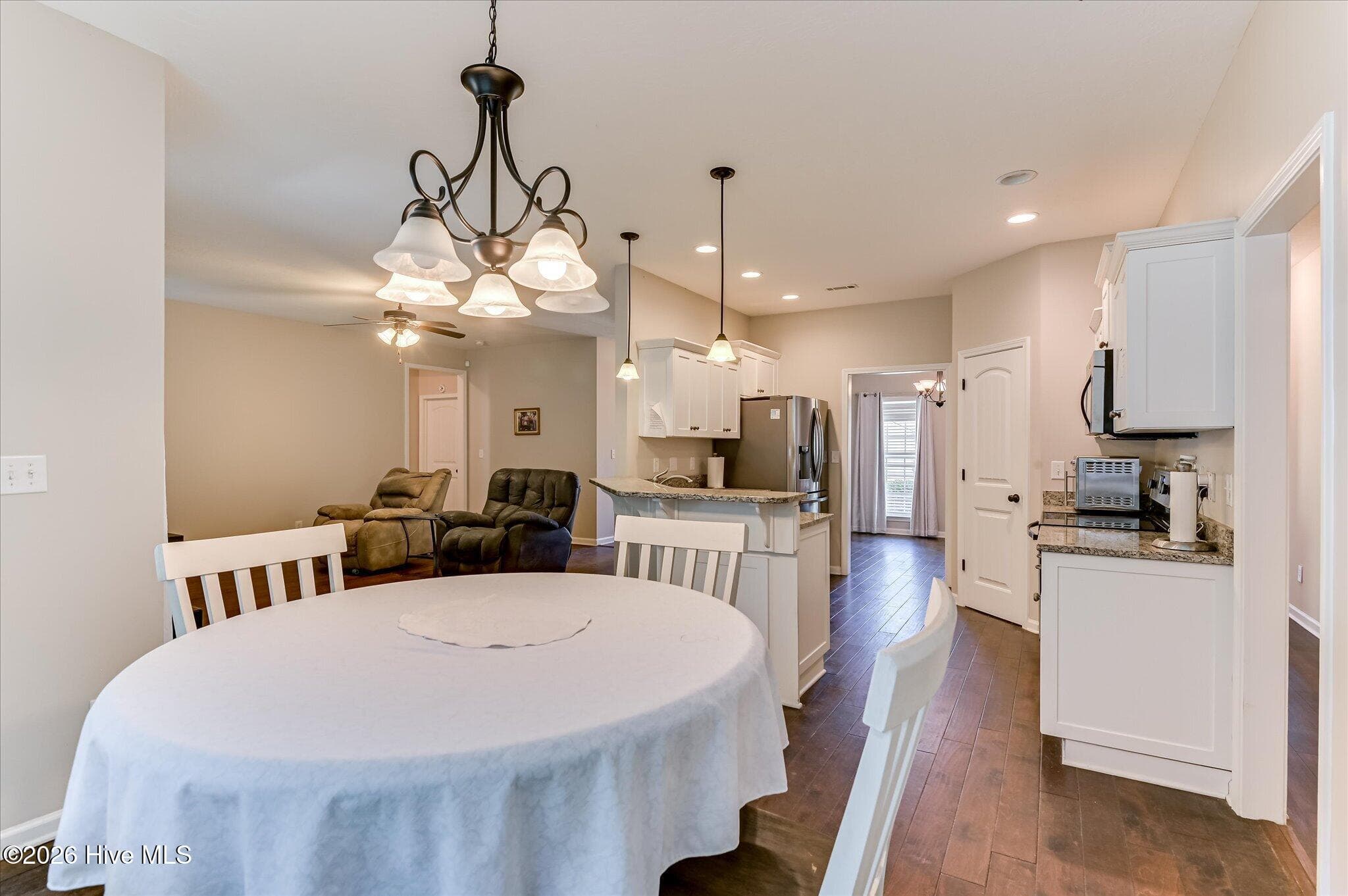 Single Family Residence at 300 Foxchase Circle, North Augusta, SC 29860, photo 13 of 31