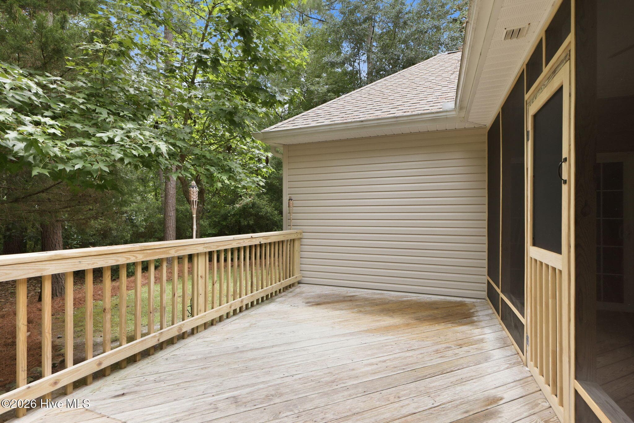 Single Family Residence at 311 Winding Woods Way, Beaufort, NC 28516, photo 10 of 66