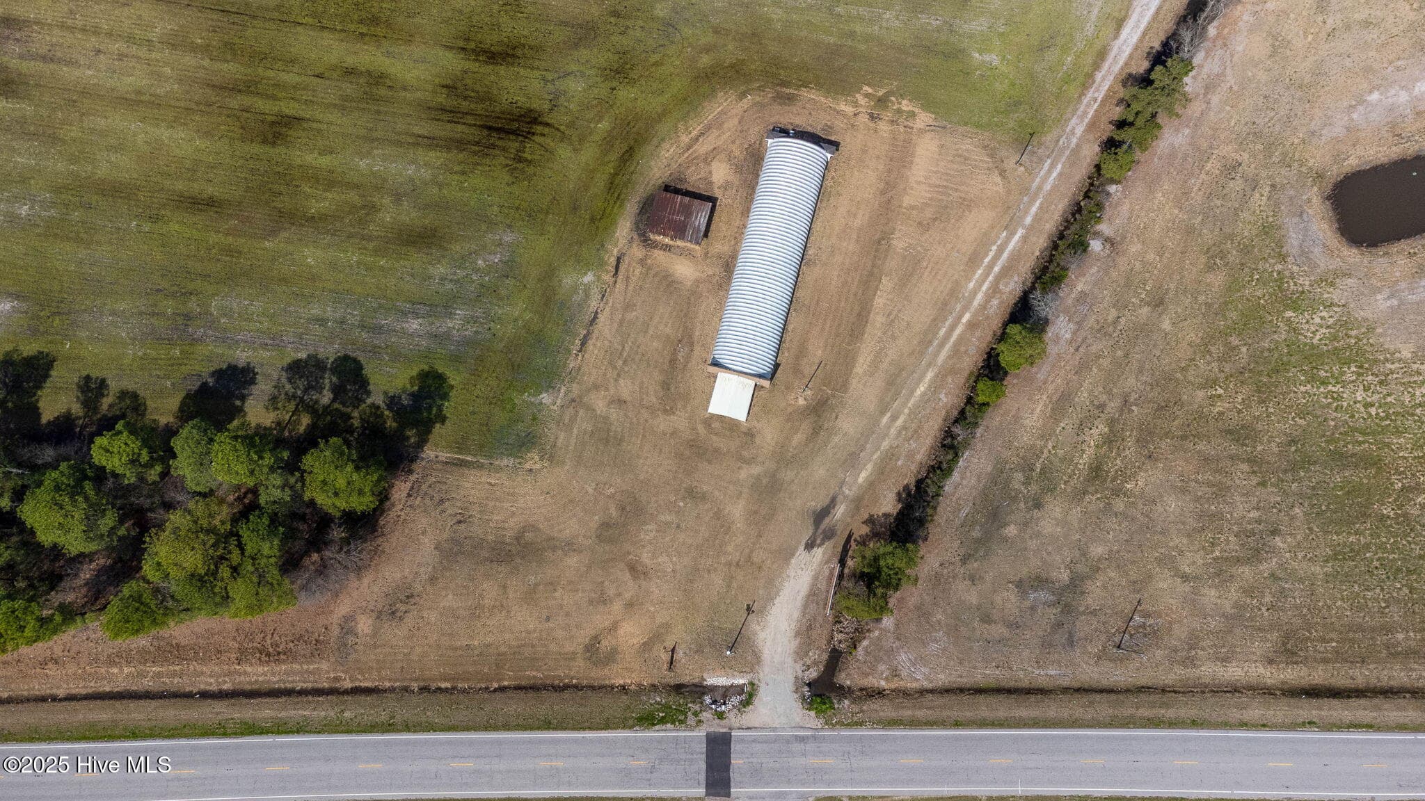 Agriculture at 11394 Nc-41, Bladenboro, NC 28320, photo 2 of 20