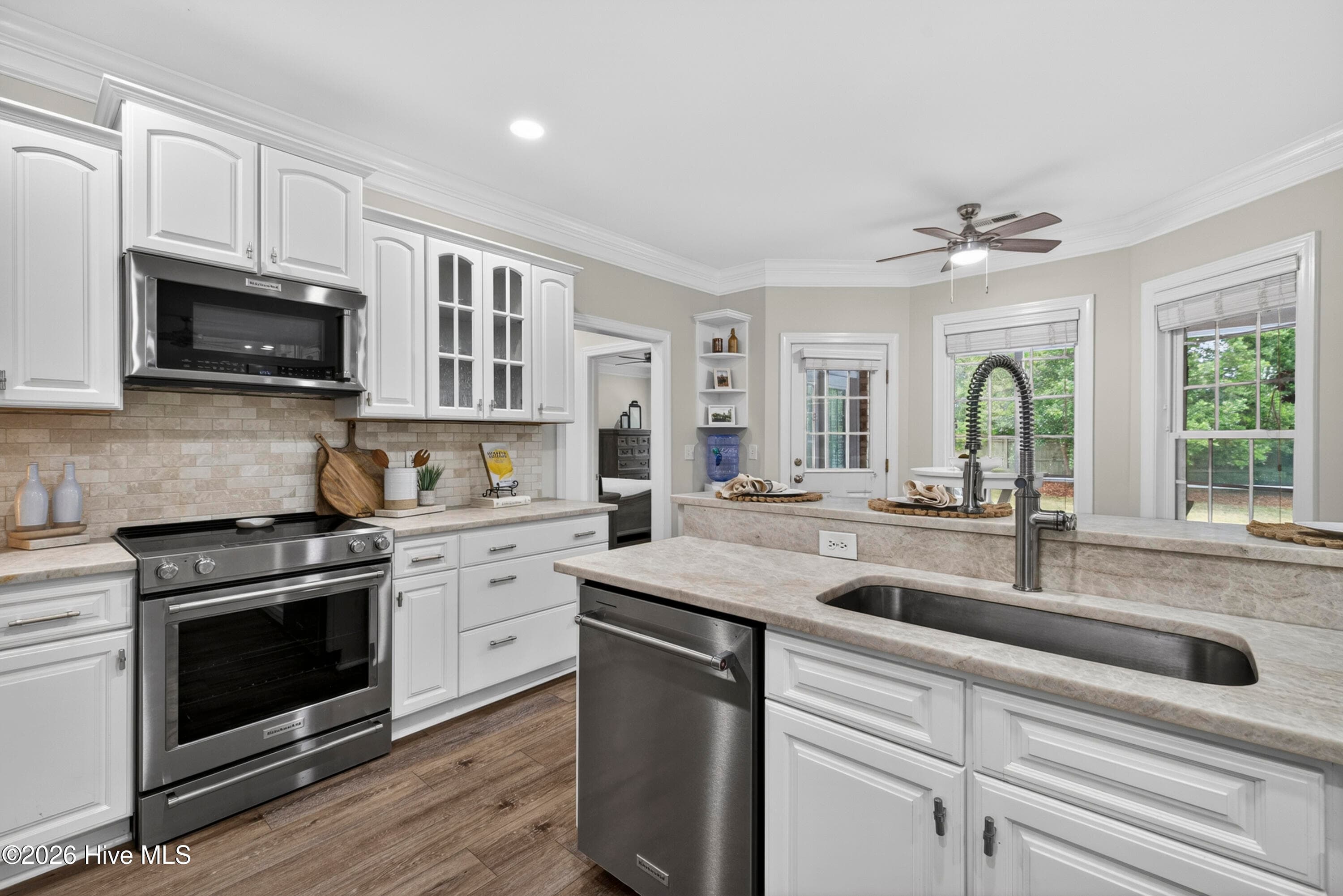 Single Family Residence at 8900 Champion Hills Drive, Wilmington, NC 28411, photo 29 of 87