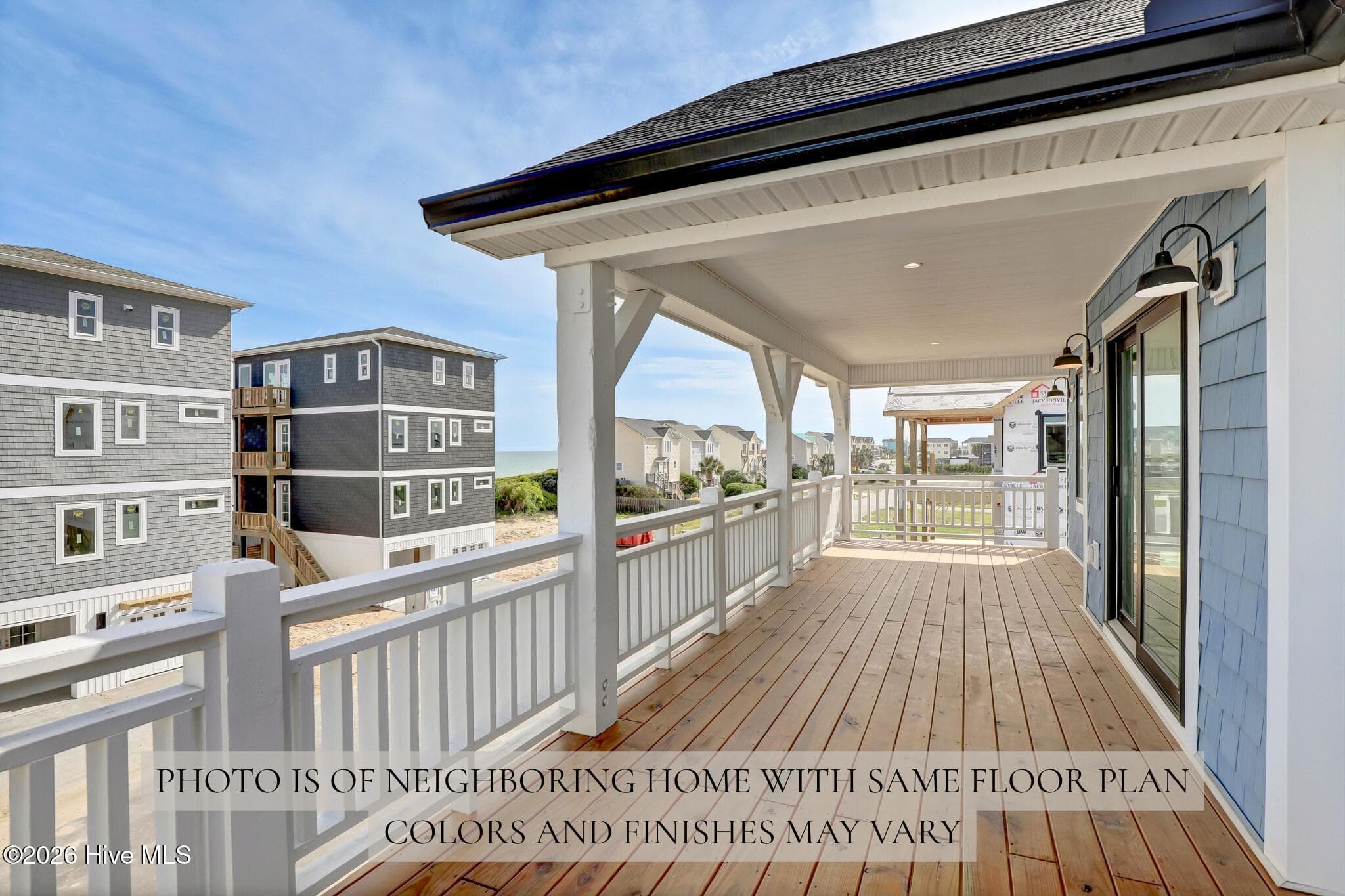 Single Family Residence at 735 Dune Ridge Court, Surf City, NC 28445, photo 17 of 37