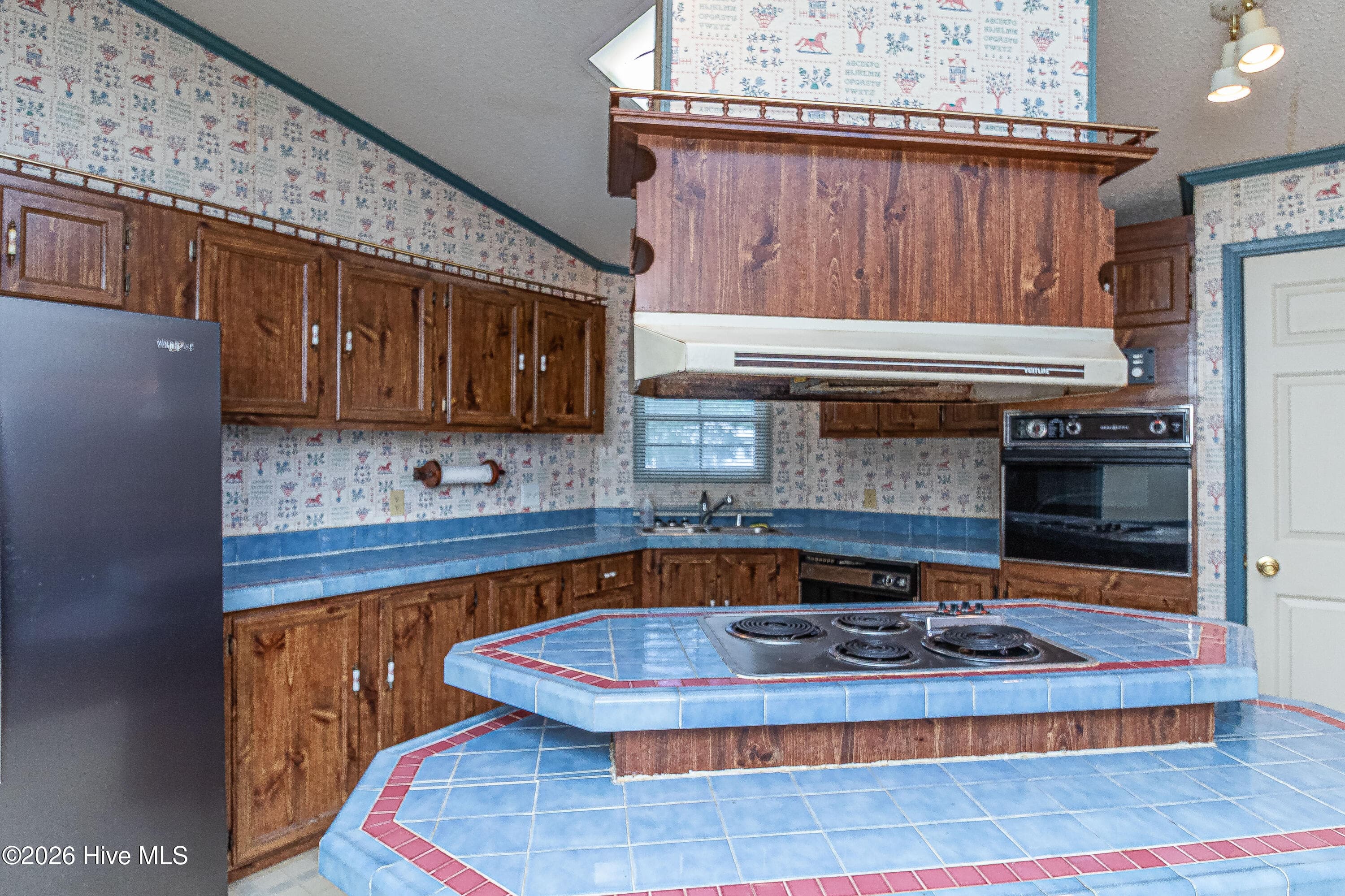 Manufactured Home at 389 Black Jack Church Road, Goldsboro, NC 27530, photo 13 of 33