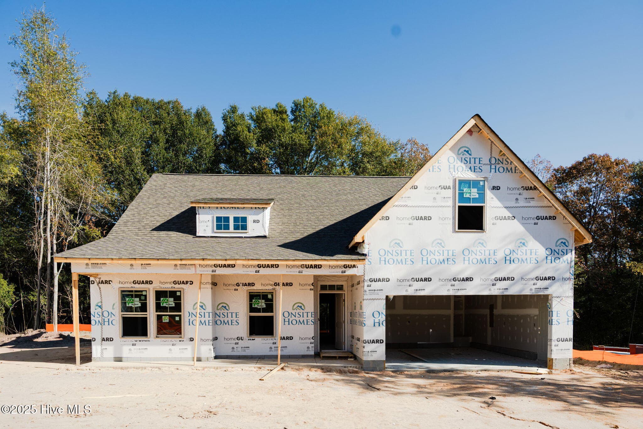 TELLURIDE LOT 06 - "Colston" - 229 Telluride Court, Aberdeen, NC 28315
