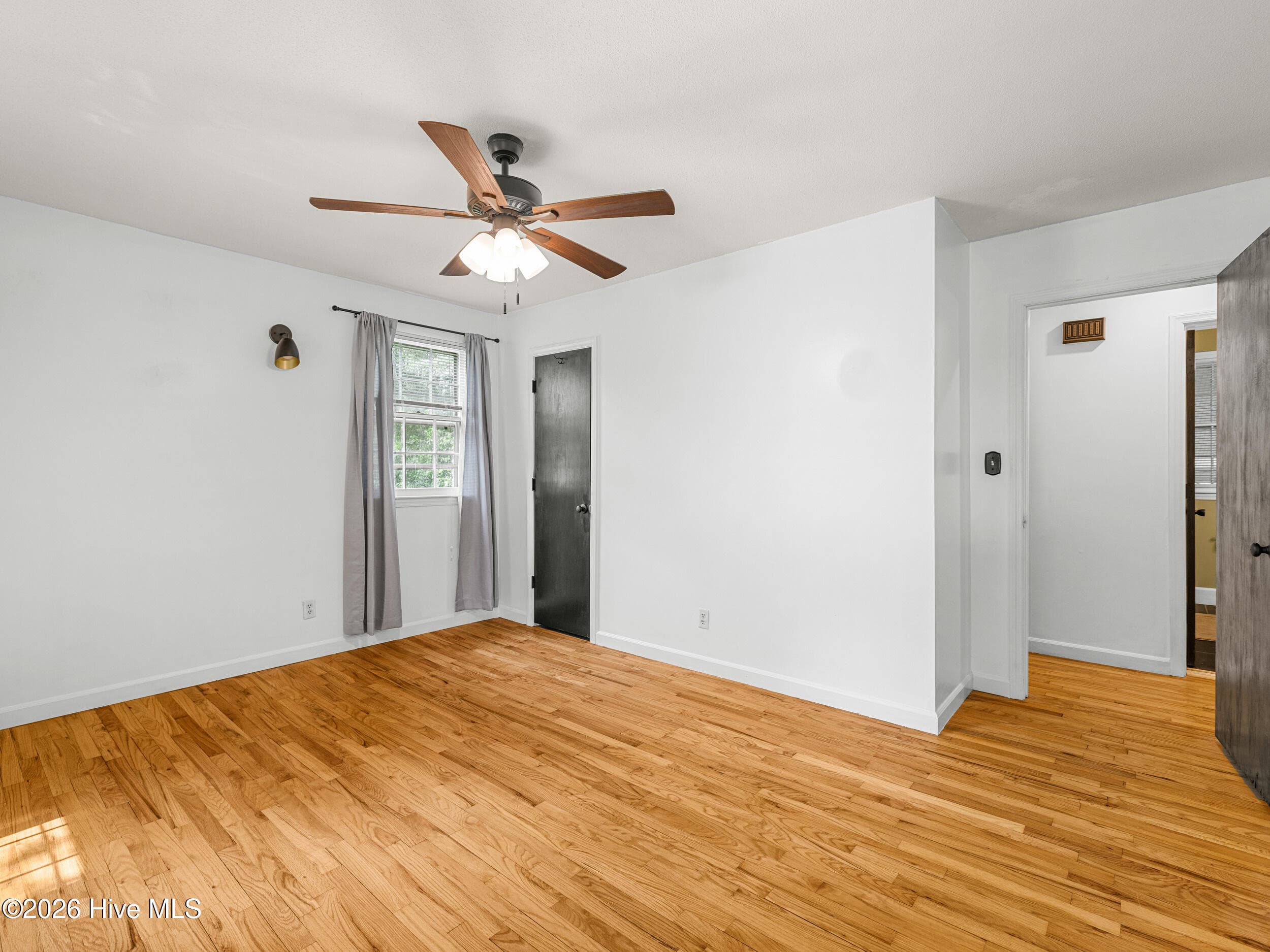 Single Family Residence at 1408 Cando Place, Jacksonville, NC 28540, photo 32 of 41