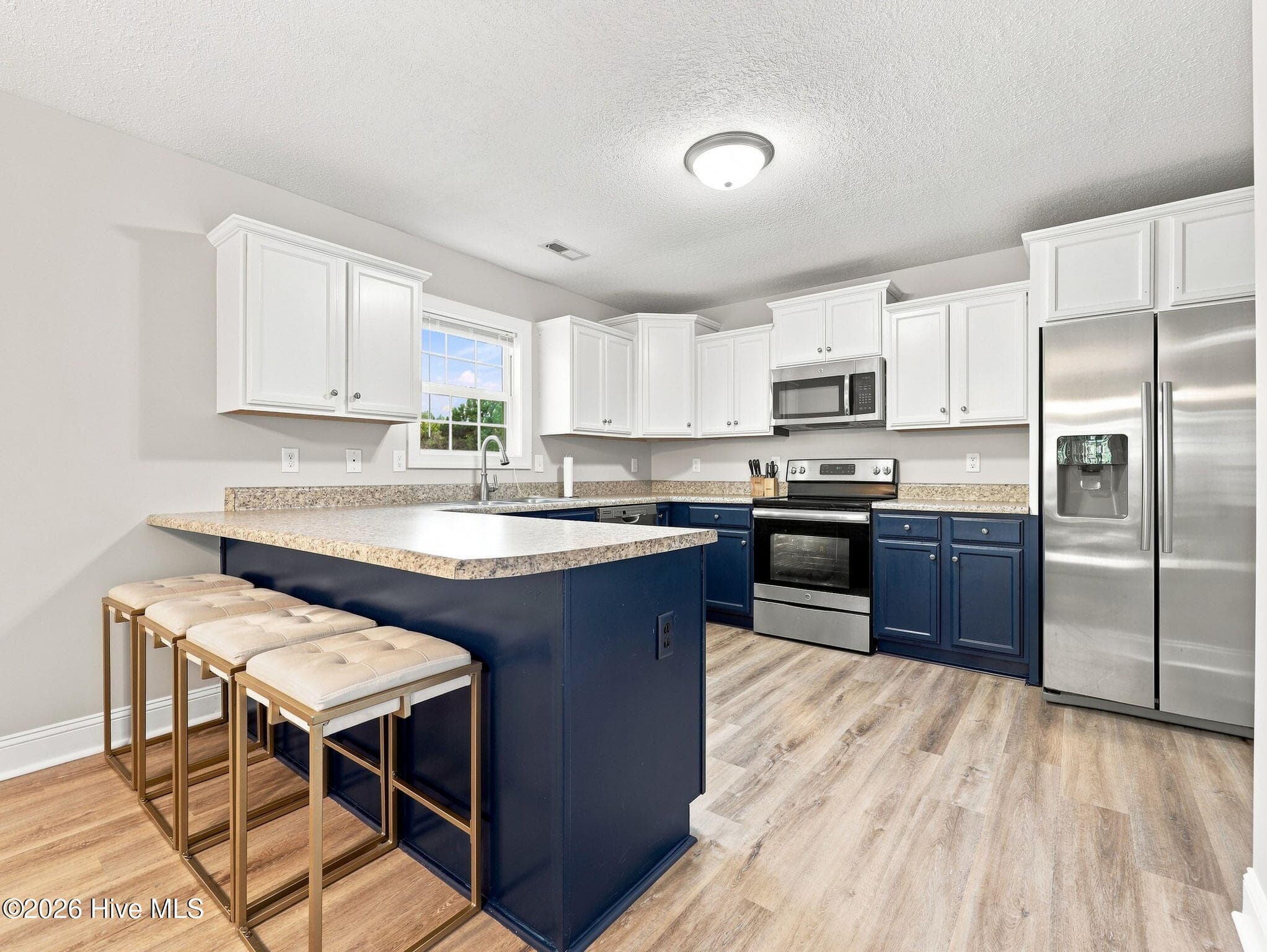 Single Family Residence at 419 Patriots Point Lane, Swansboro, NC 28584, photo 15 of 46