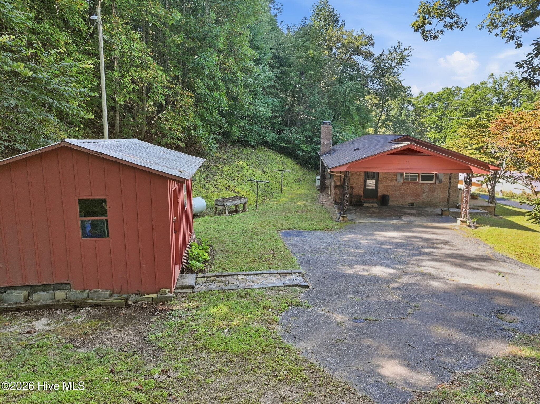 Single Family Residence at 3410 Pisgah Road, Andrews, NC 28901, photo 3 of 14