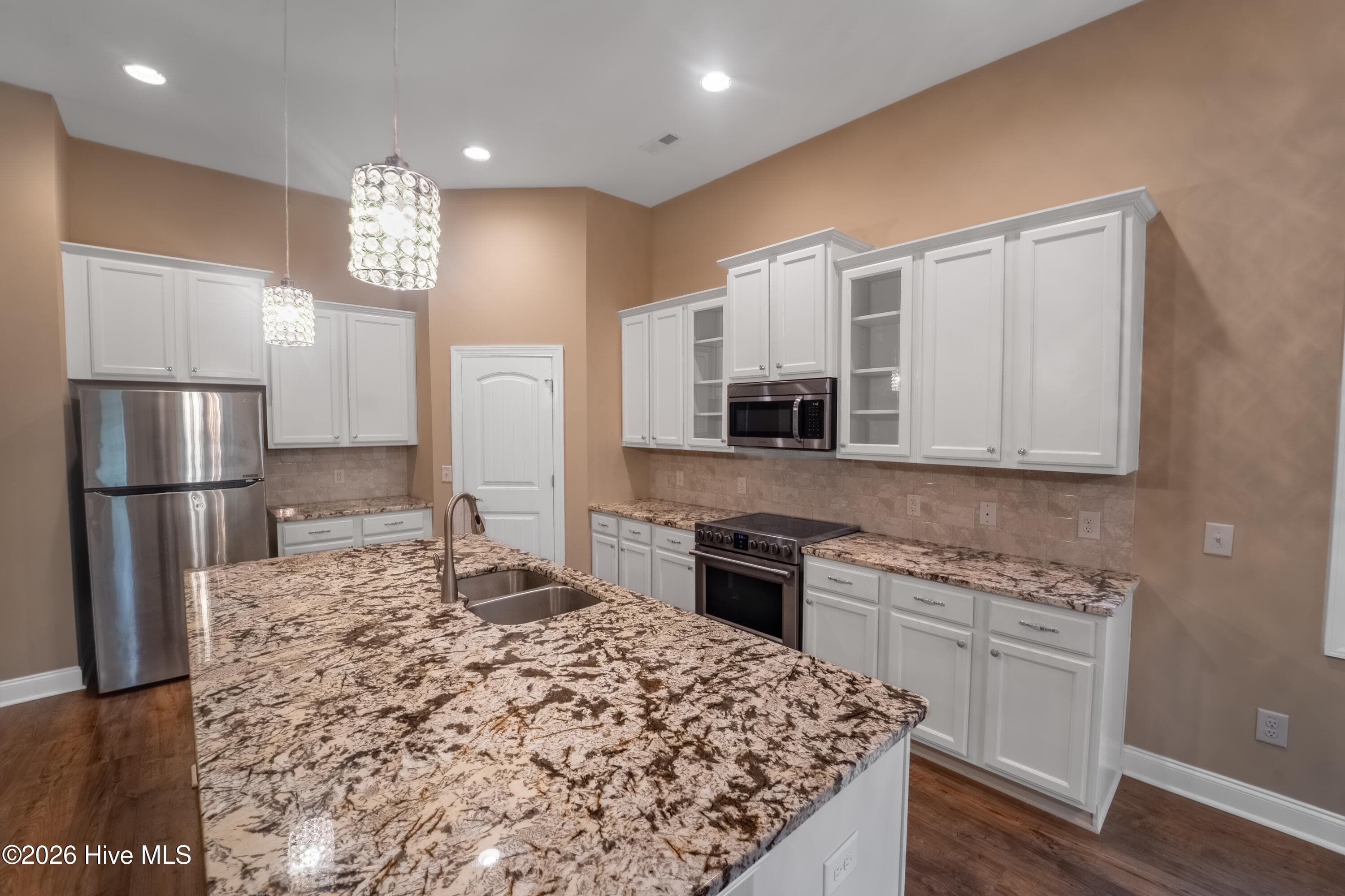 Single Family Residence at 1725 Yucca Court SW, Ocean Isle Beach, NC 28469, photo 10 of 42