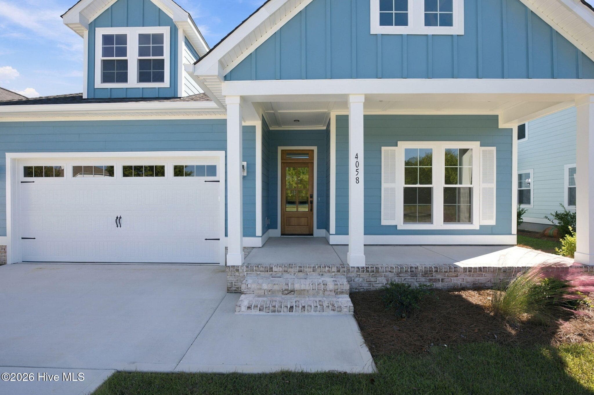 Single Family Residence at 4058 Reunion Pointe Lane, New Bern, NC 28562, photo 10 of 62