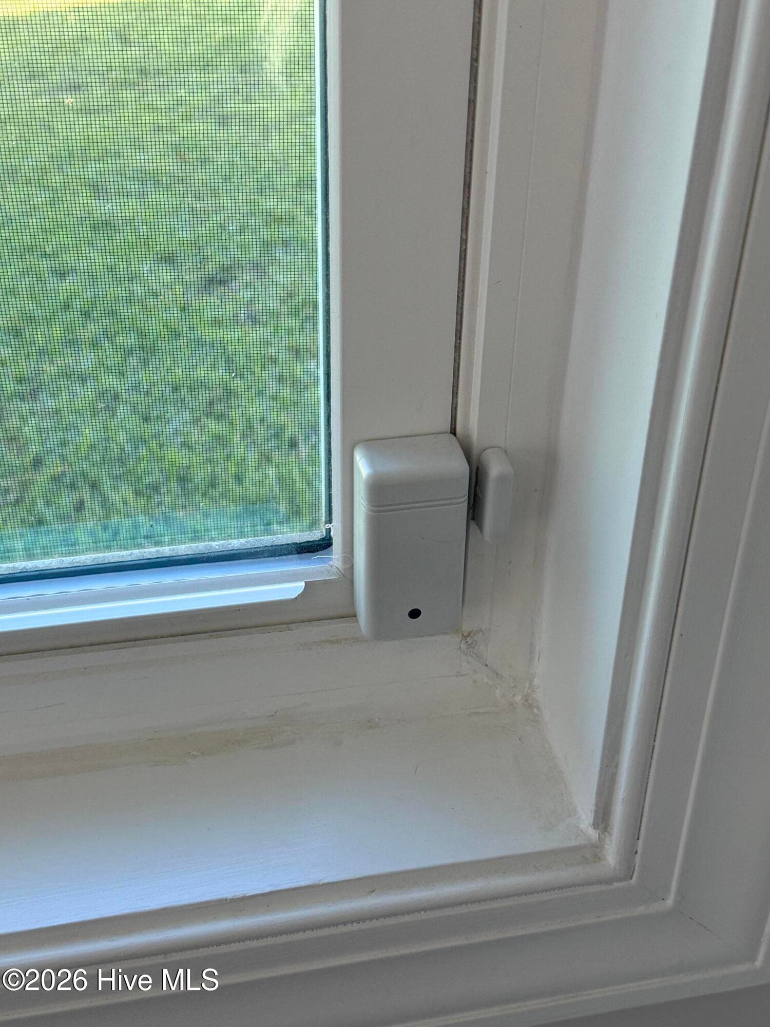 1st-floor window alarm feature - 5010 Spring Green Pass, New Bern, NC 28562