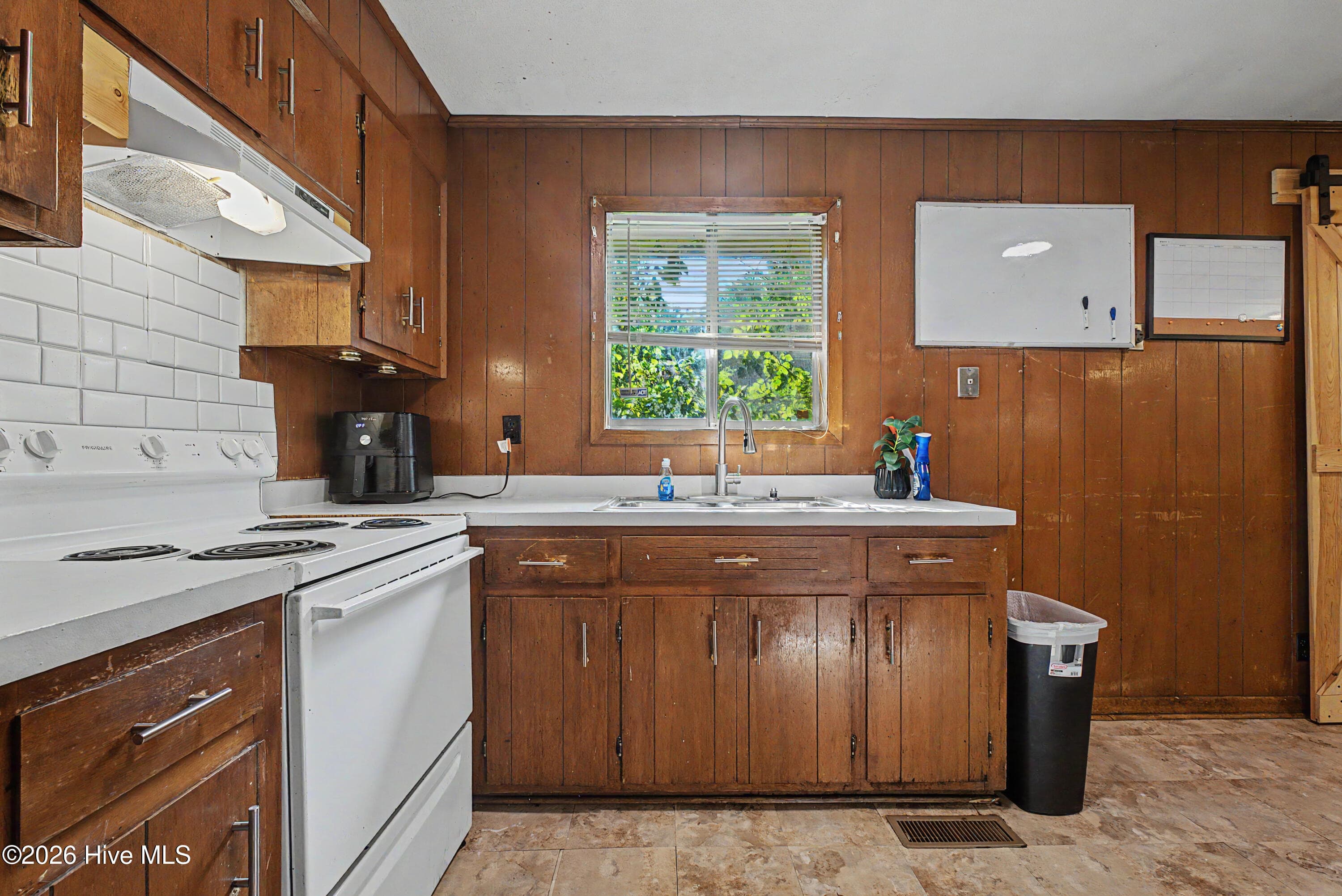 Single Family Residence at 307 Wiley Avenue, Augusta, GA 30906, photo 10 of 20