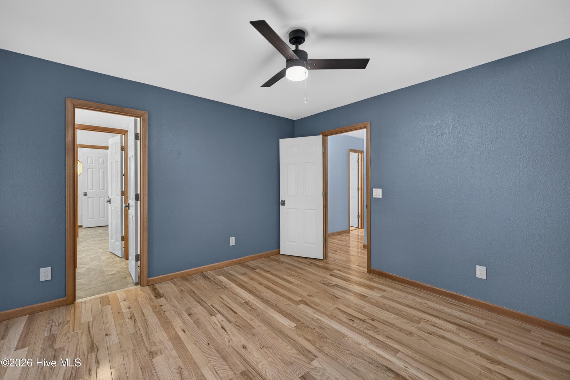 Single Family Residence at 106 Bogey Court, Hampstead, NC 28443, photo 37 of 52