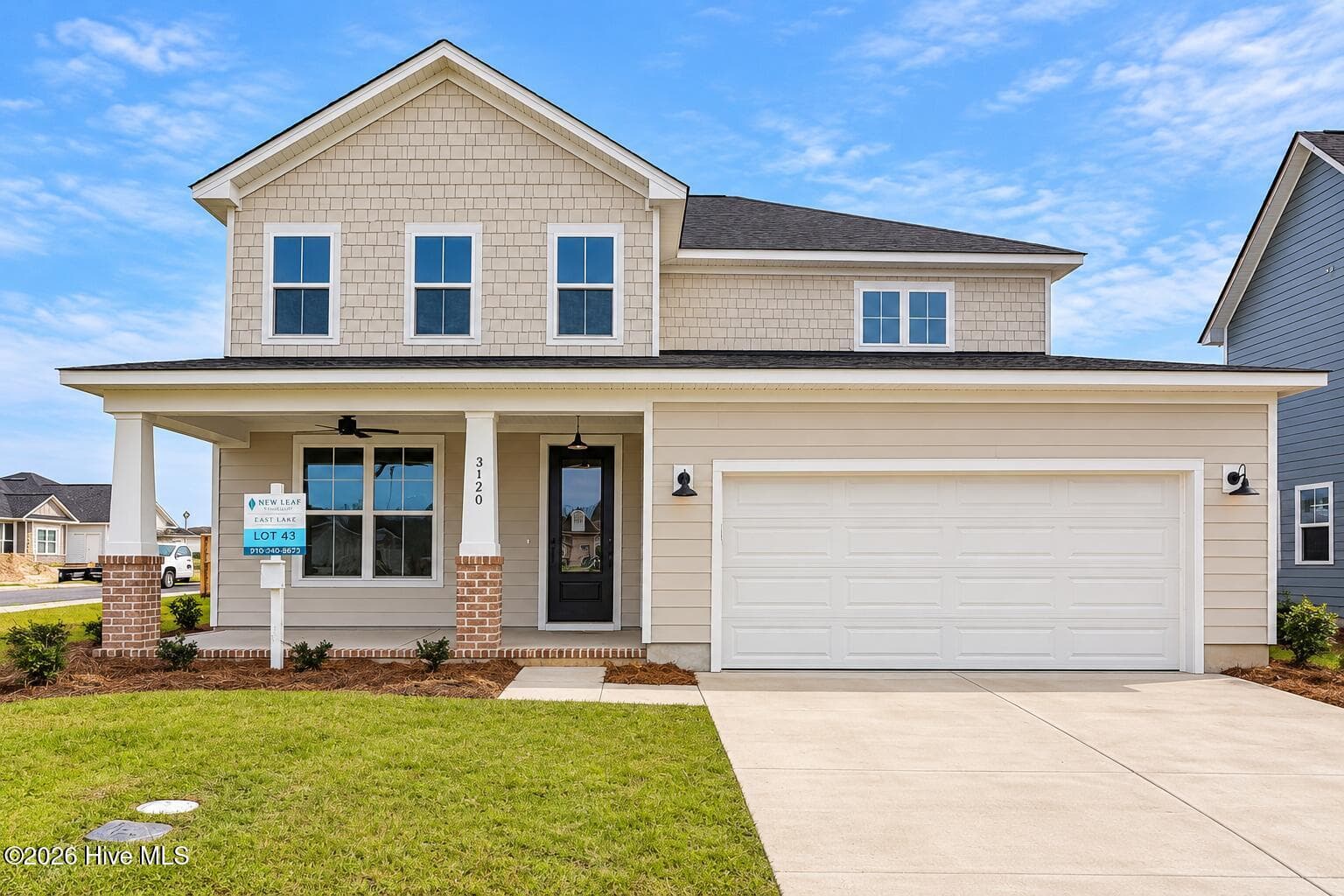 Single Family Residence at 3120 Gresham Place, Leland, NC 28451, photo 2 of 39