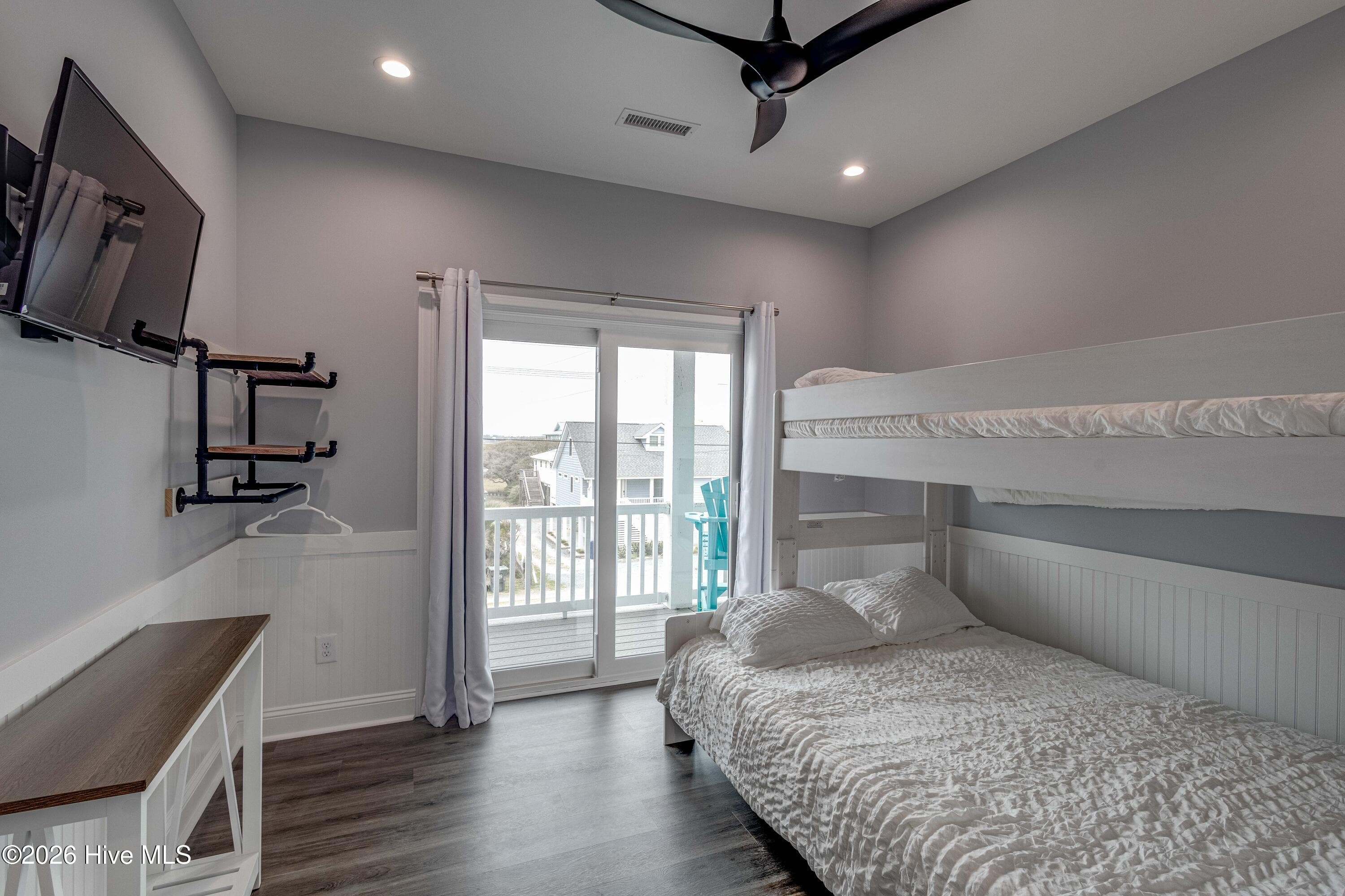 Single Family Residence at 809 N Anderson Boulevard, Topsail Beach, NC 28445, photo 43 of 51