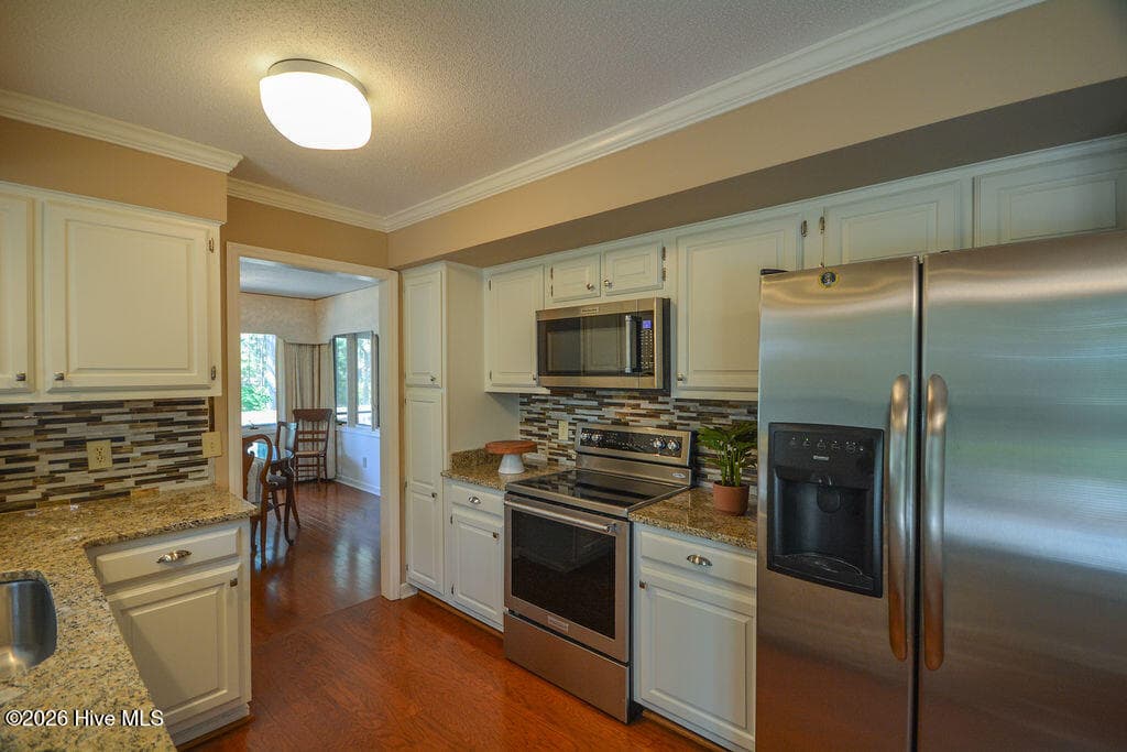 Townhouse at 285 Sugar Gum Lane Unit 20, Pinehurst, NC 28374, photo 25 of 75