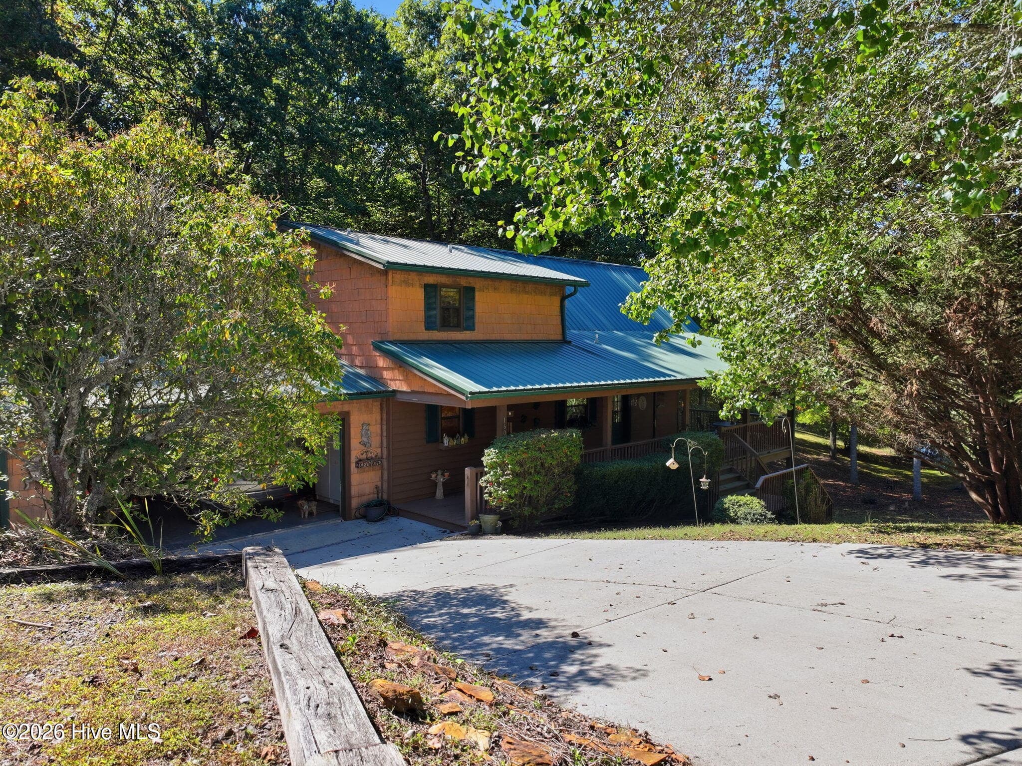 Single Family Residence at 160 Deer Pasture Lane, Murphy, NC 28906, photo 7 of 49