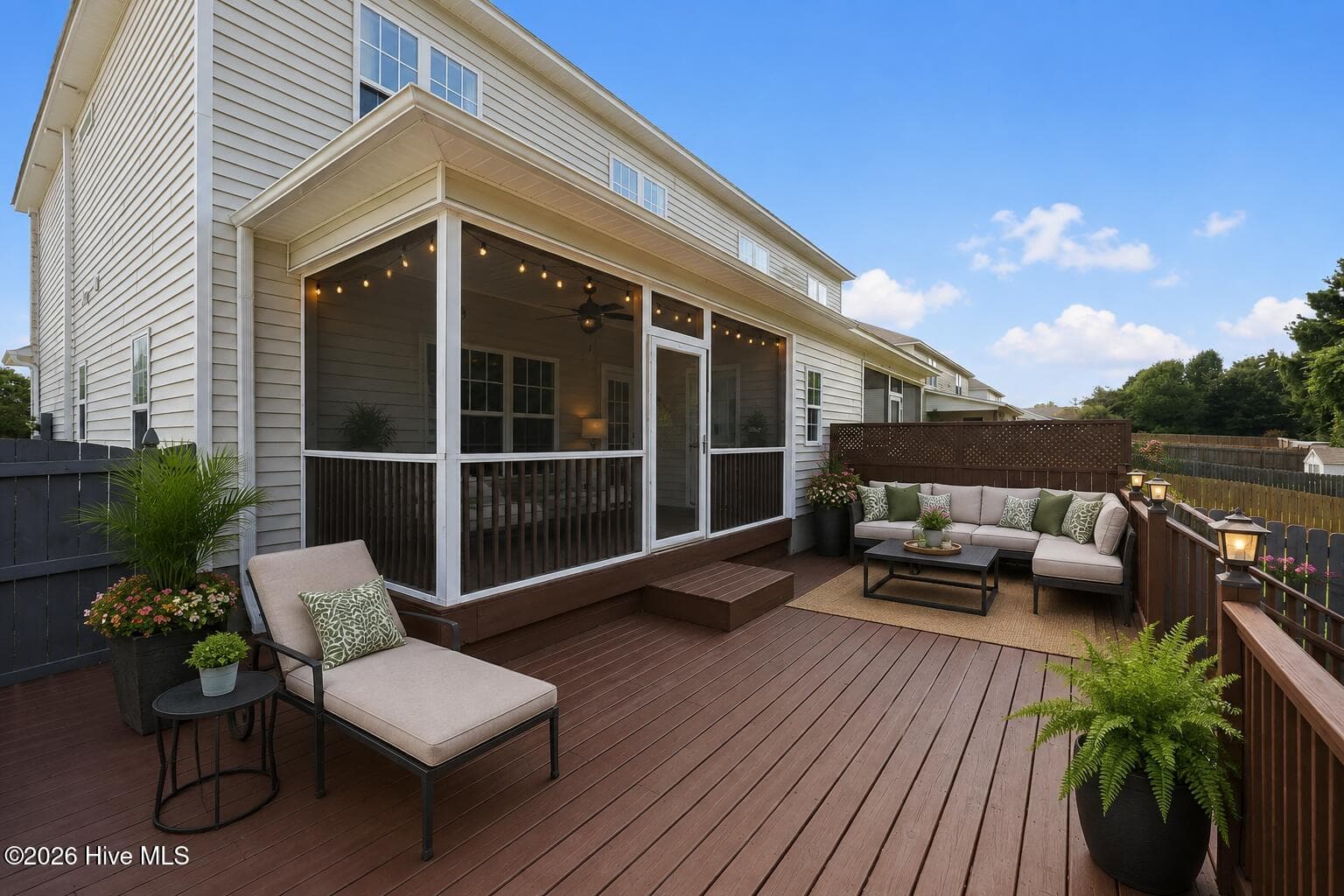 Virtually Staged - 1904 Cambria Drive B, Greenville, NC 27834