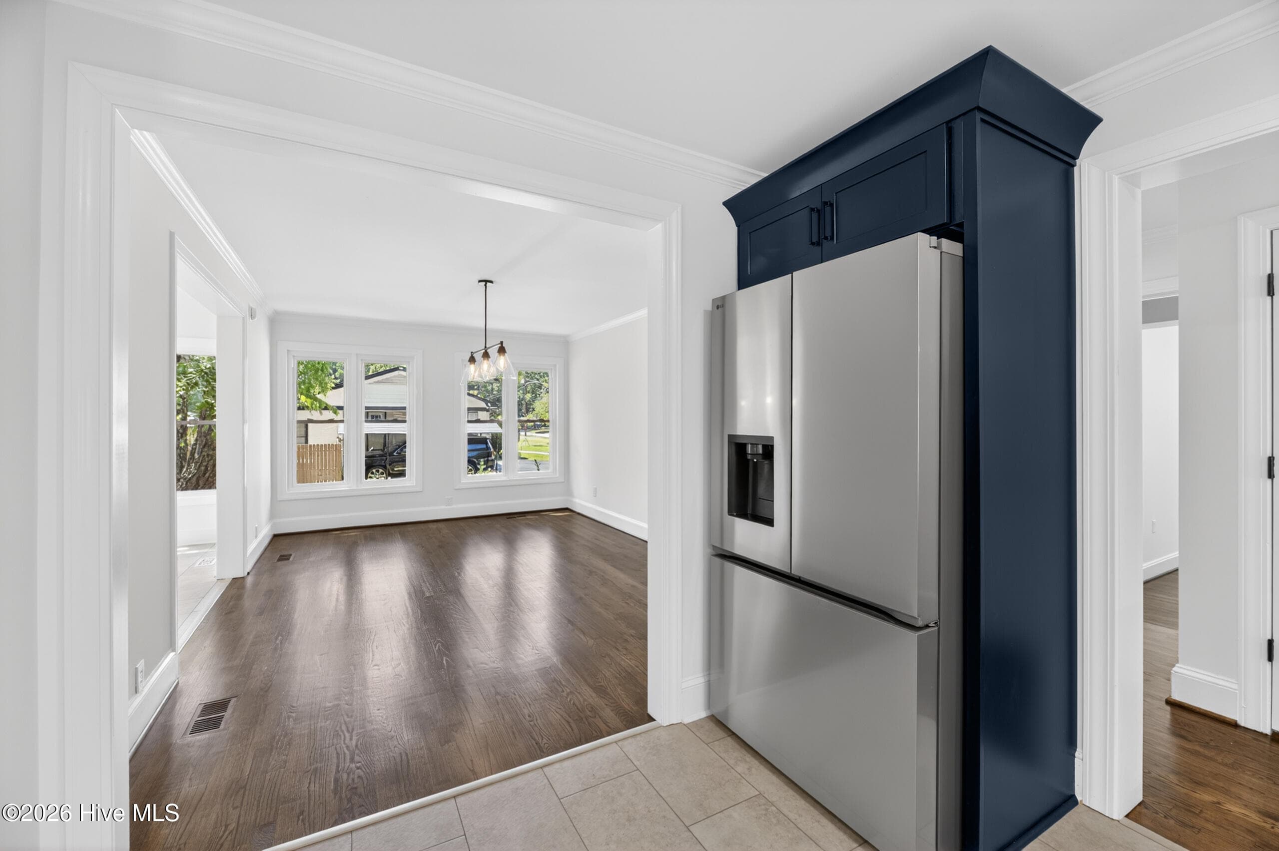Single Family Residence at 208 Dupont Circle, Greenville, NC 27858, photo 14 of 53
