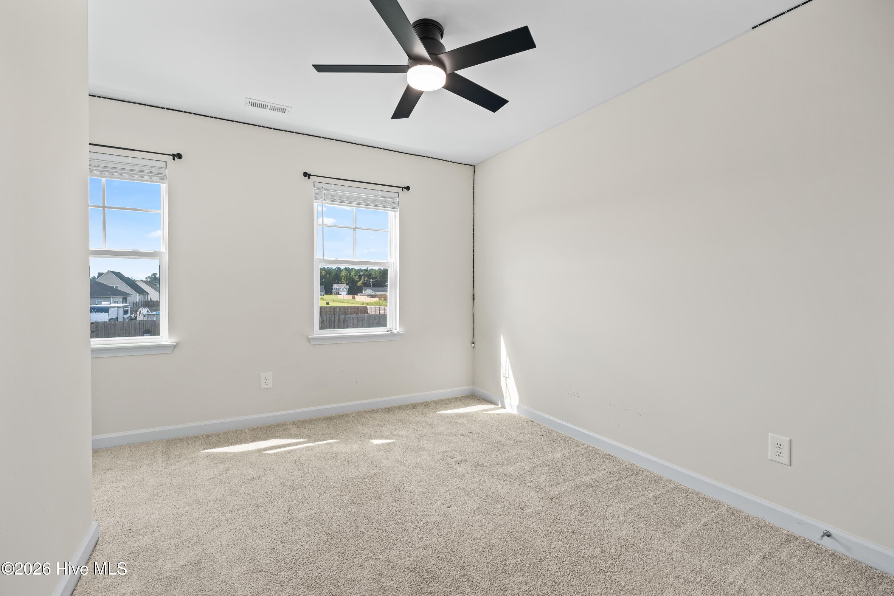 Single Family Residence at 158 Uzzell Road, Hubert, NC 28539, photo 31 of 45