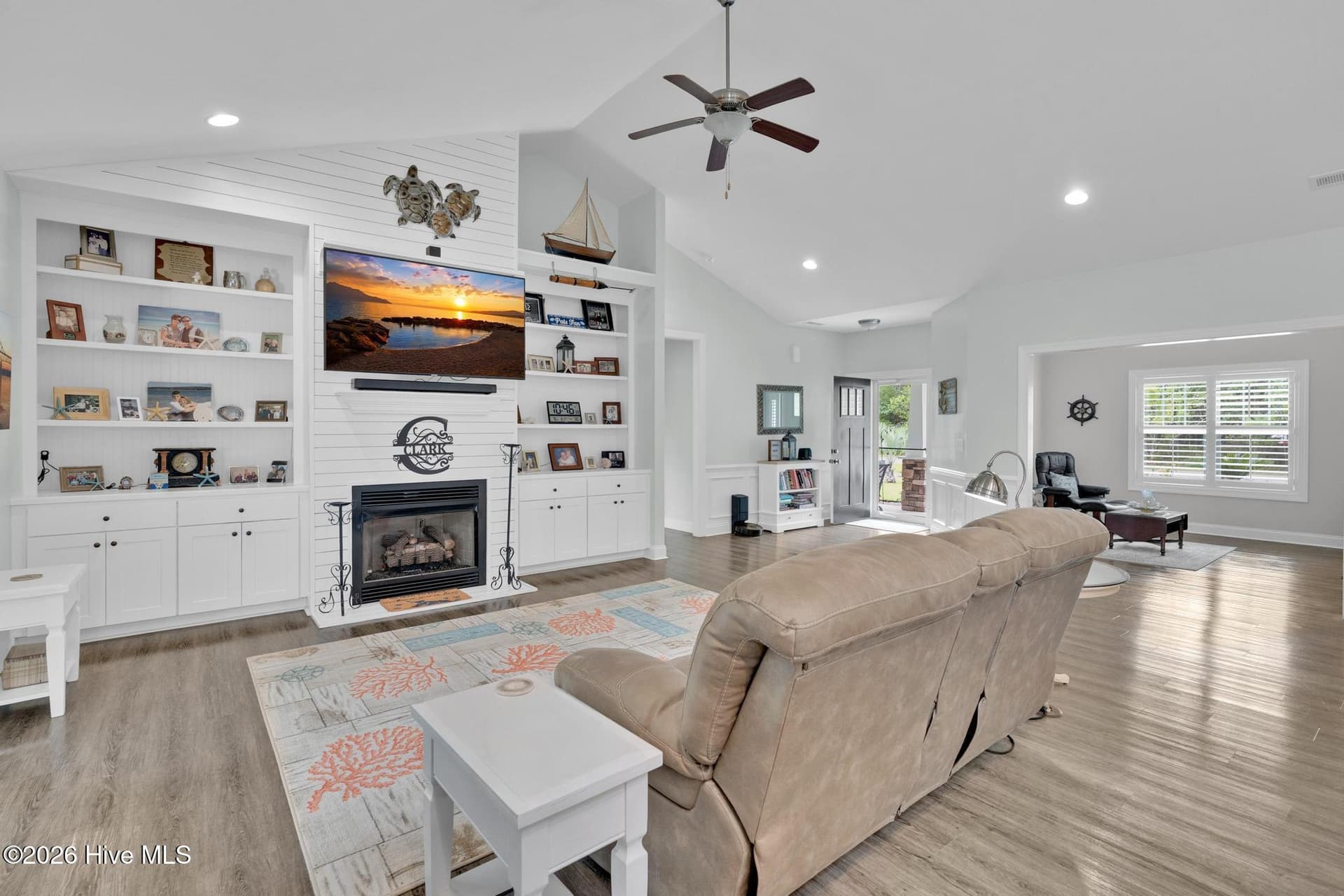 Single Family Residence at 693 Dan Owen Drive, Hampstead, NC 28443, photo 18 of 53