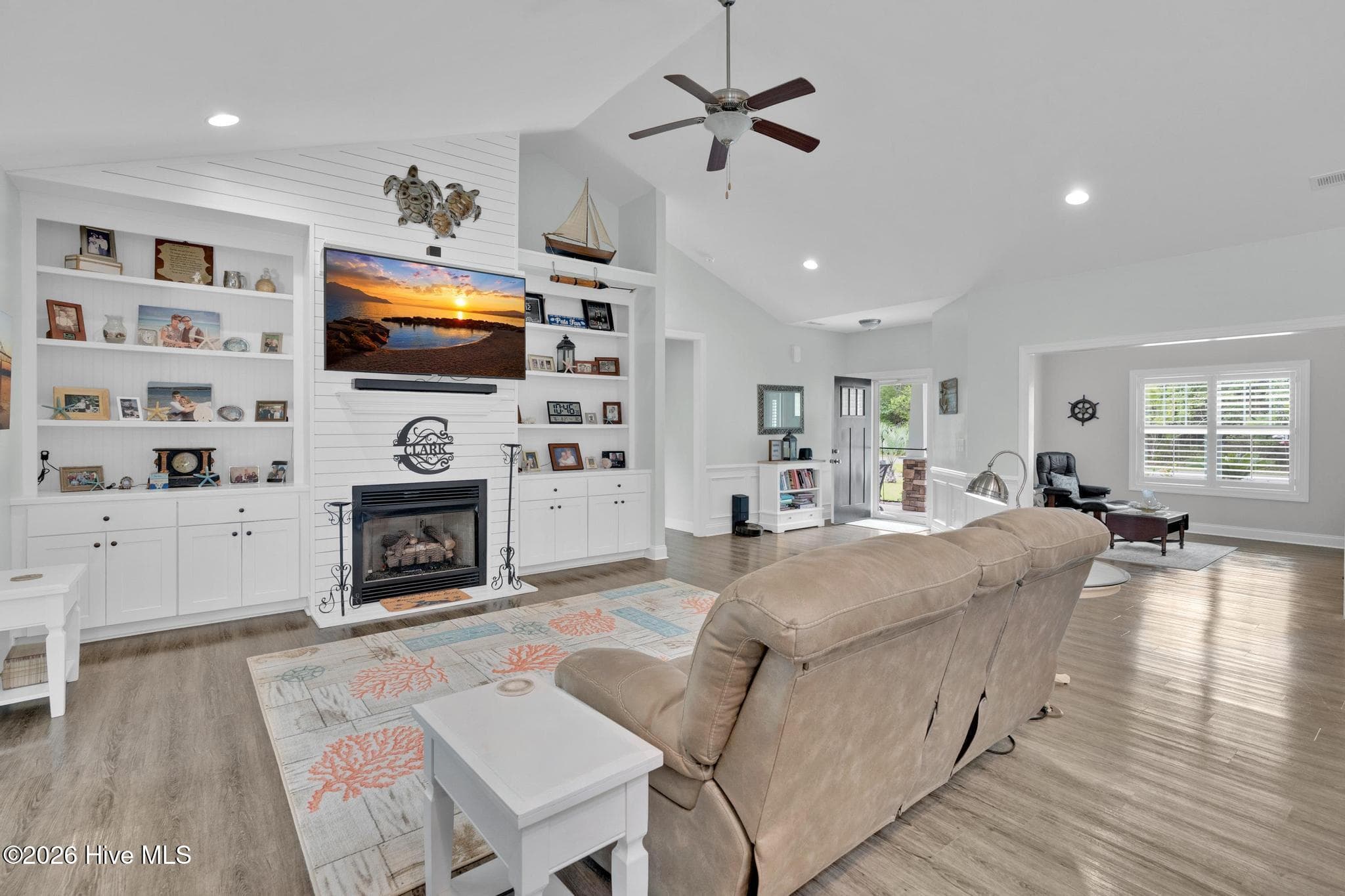 Single Family Residence at 693 Dan Owen Drive, Hampstead, NC 28443, photo 18 of 53