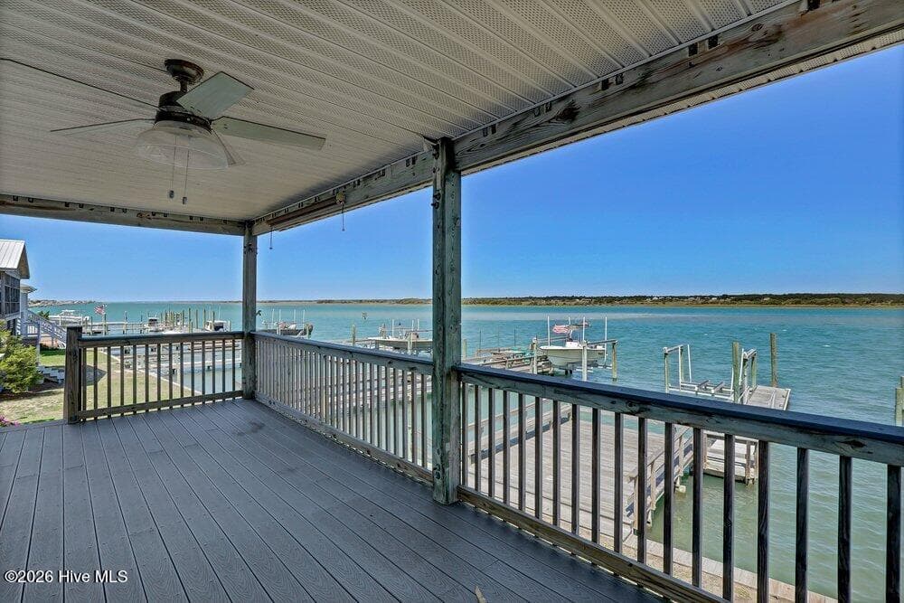 Single Family Residence at 712 Channel Boulevard, Topsail Beach, NC 28445, photo 9 of 62