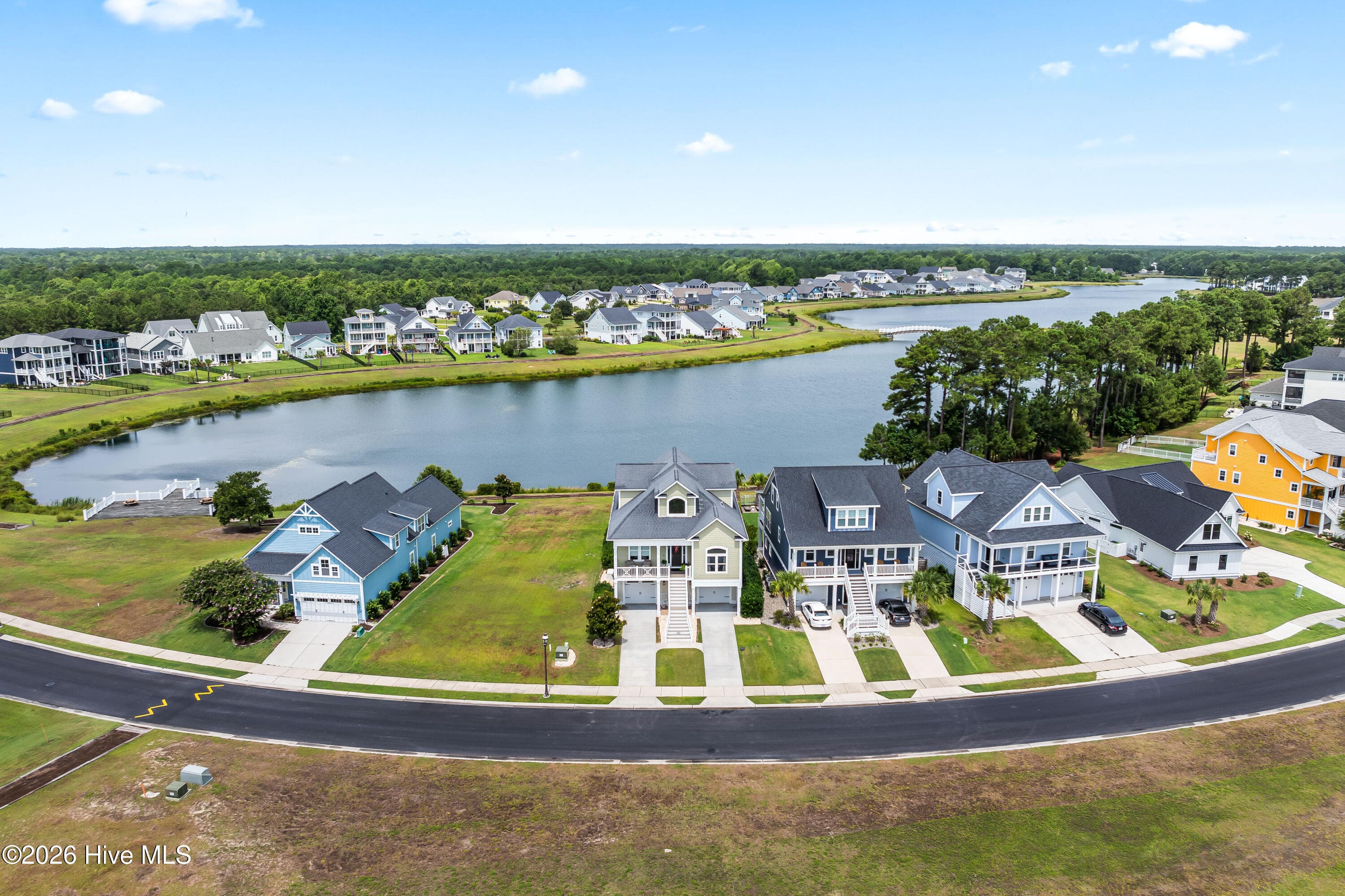 Single Family Residence at 262 Spicer Lake Drive, Holly Ridge, NC 28445, photo 5 of 78