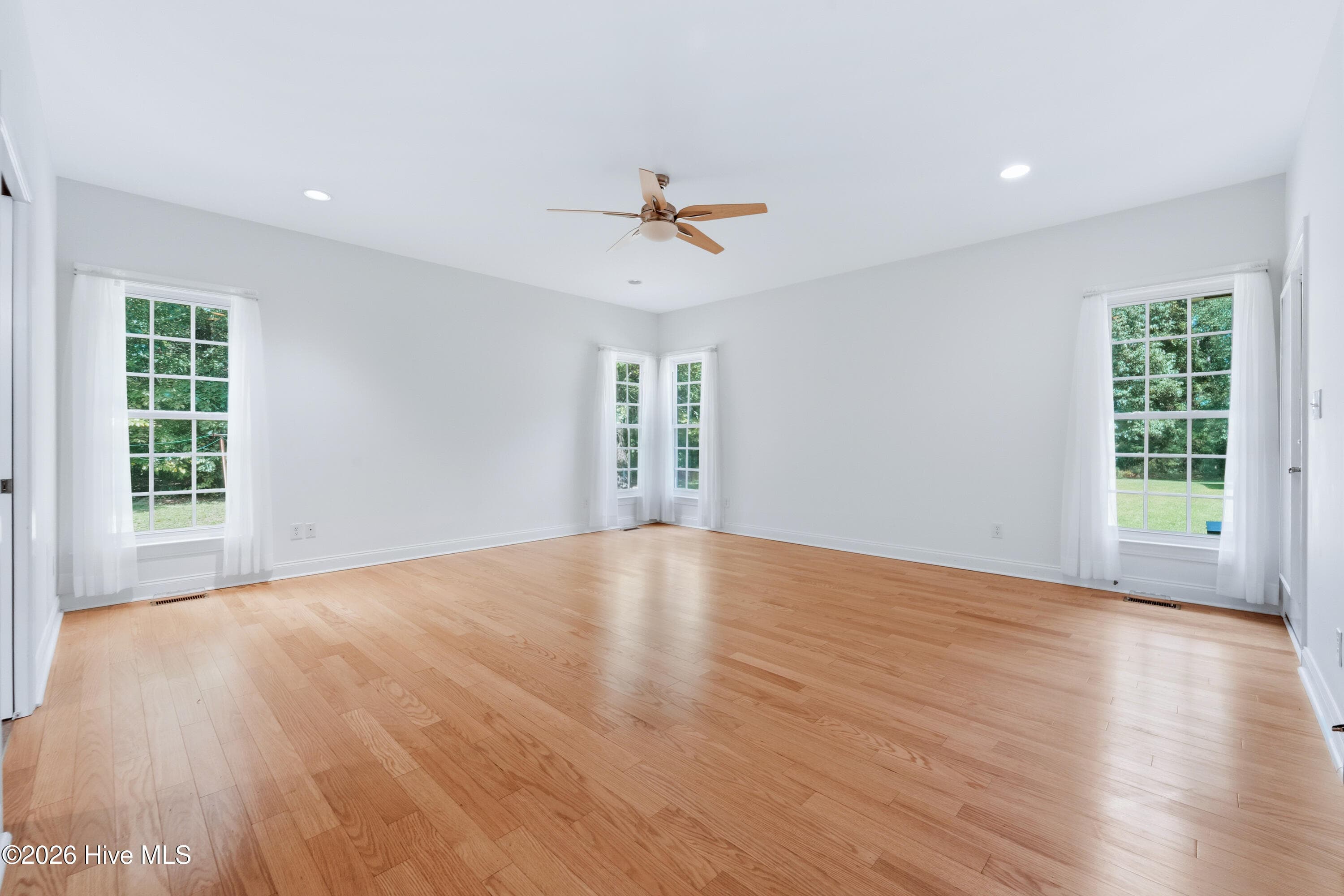 Master Suite - 1380 Oak Grove Road, Trenton, NC 28585
