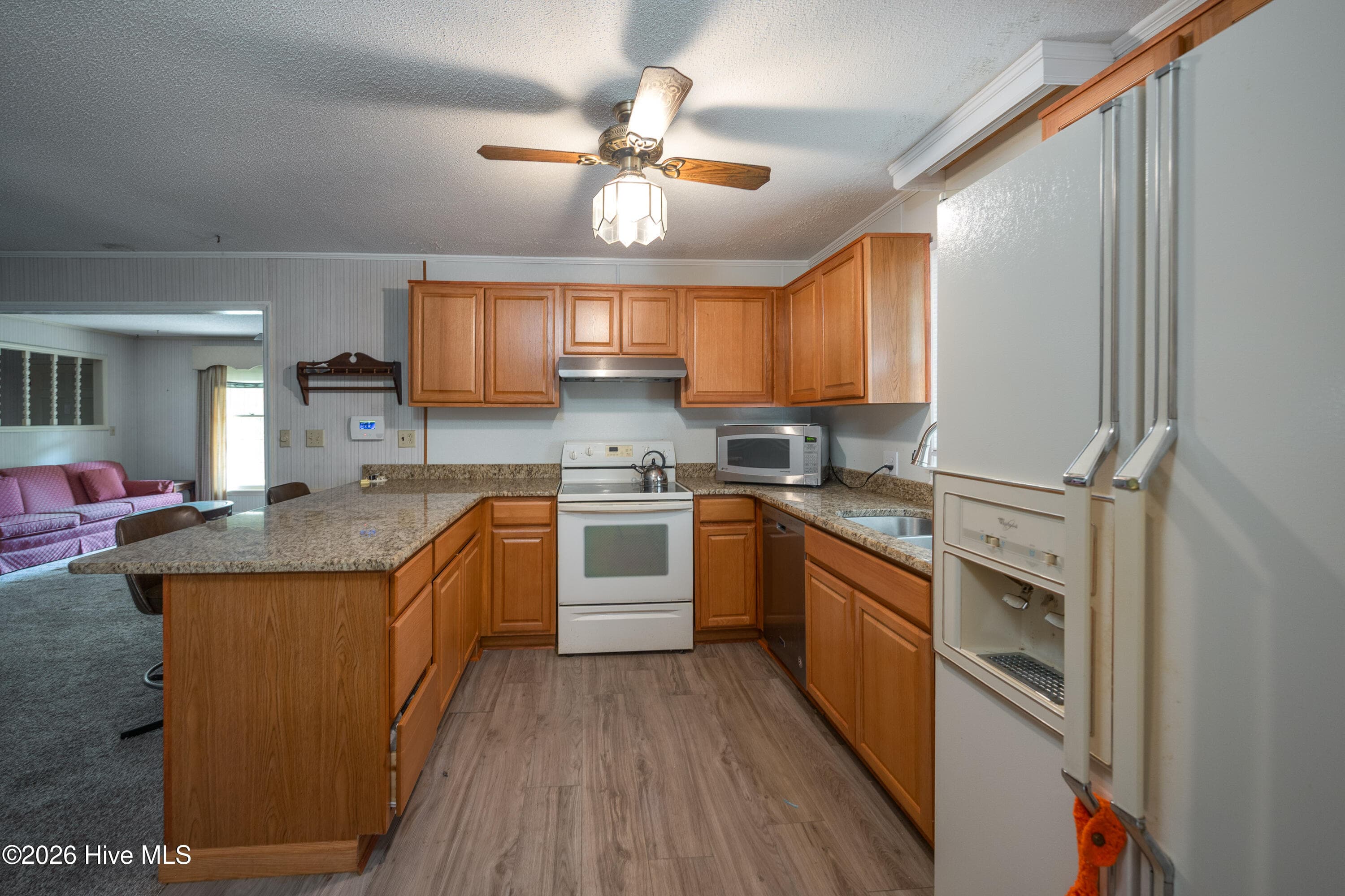 Single Family Residence at 507 Parker Drive, Clinton, NC 28328, photo 7 of 28