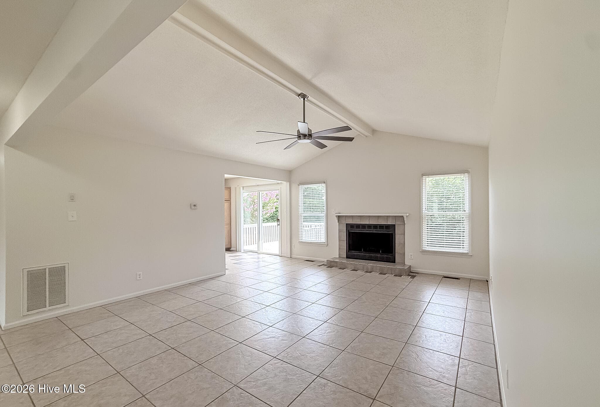 Single Family Residence at 5 Bridle Path Circle, Pinehurst, NC 28374, photo 9 of 65