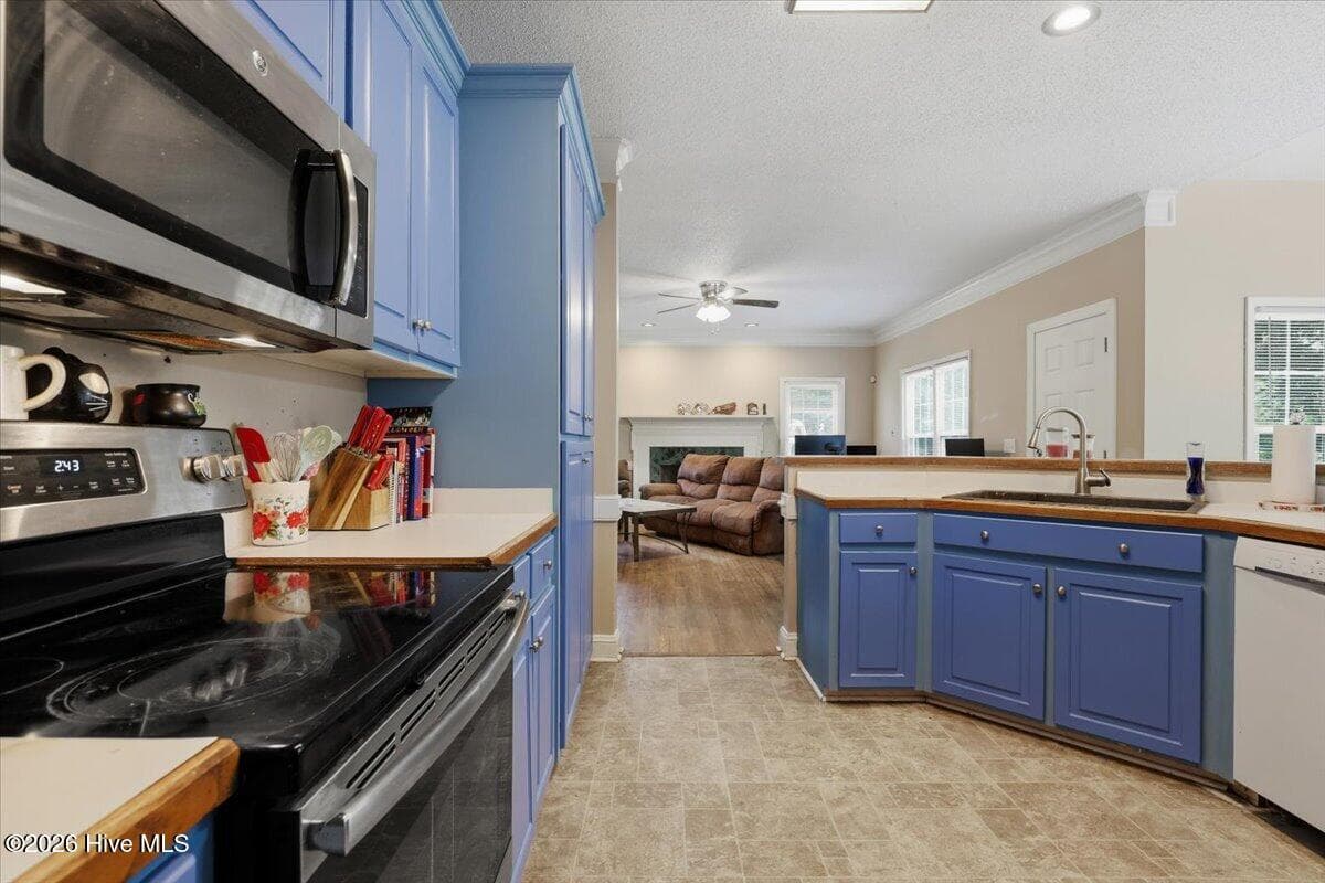 Single Family Residence at 206 Creekside Drive, Goldsboro, NC 27534, photo 11 of 20