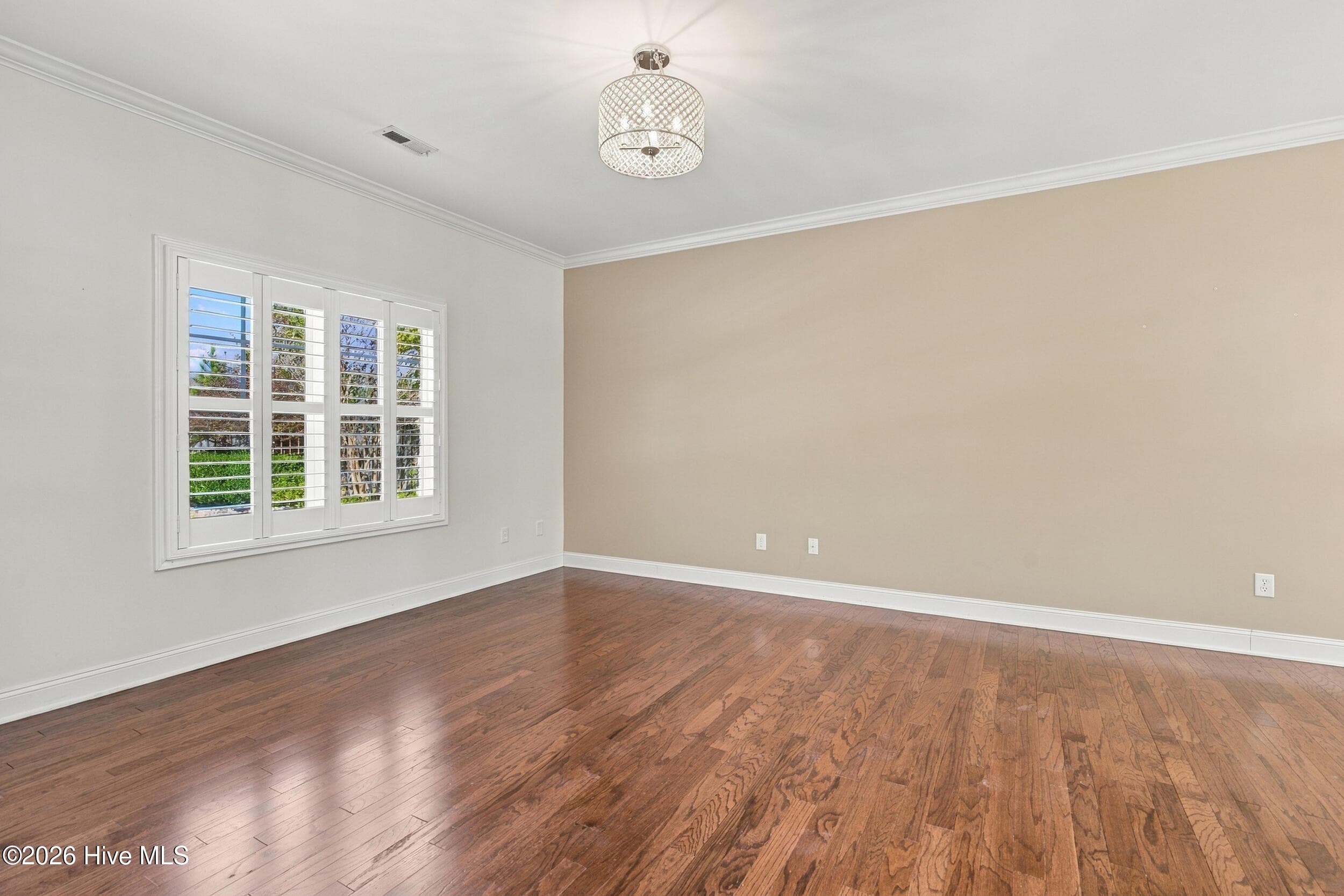 Single Family Residence at 1570 Stones Edge Loop, Wilmington, NC 28405, photo 8 of 64