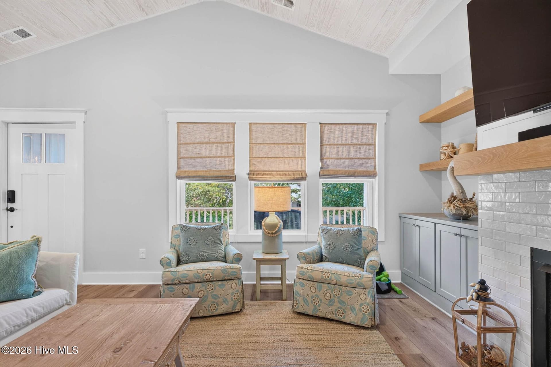 Single Family Residence at 101 SE 14th Street, Oak Island, NC 28465, photo 8 of 73