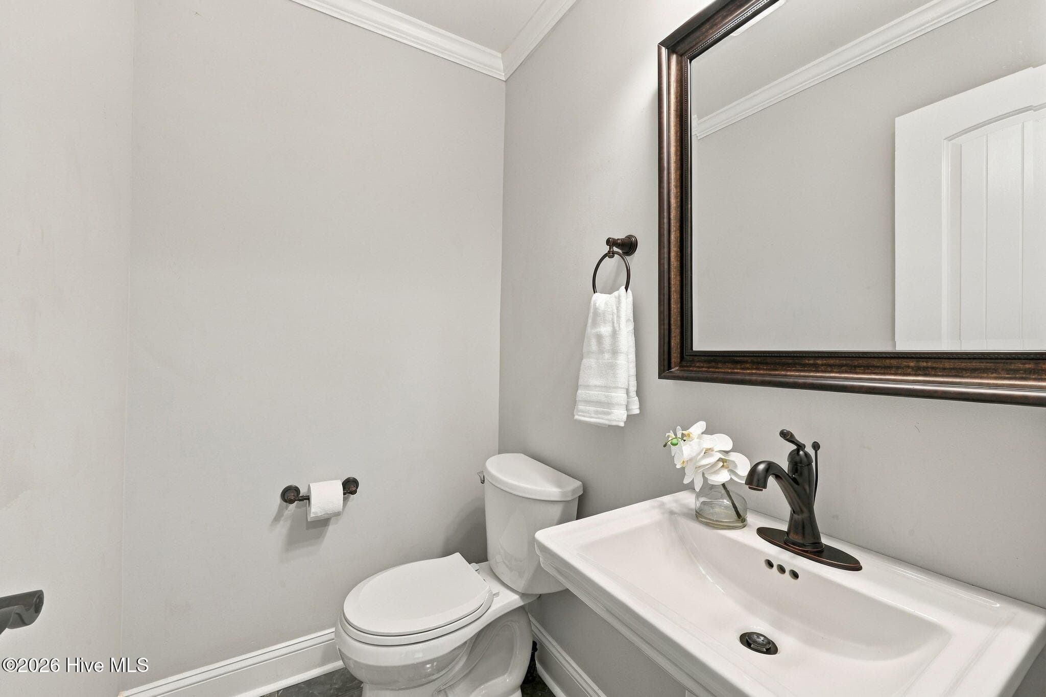 Single Family Residence at 103 Lantern Lane, New Bern, NC 28562, photo 12 of 66
