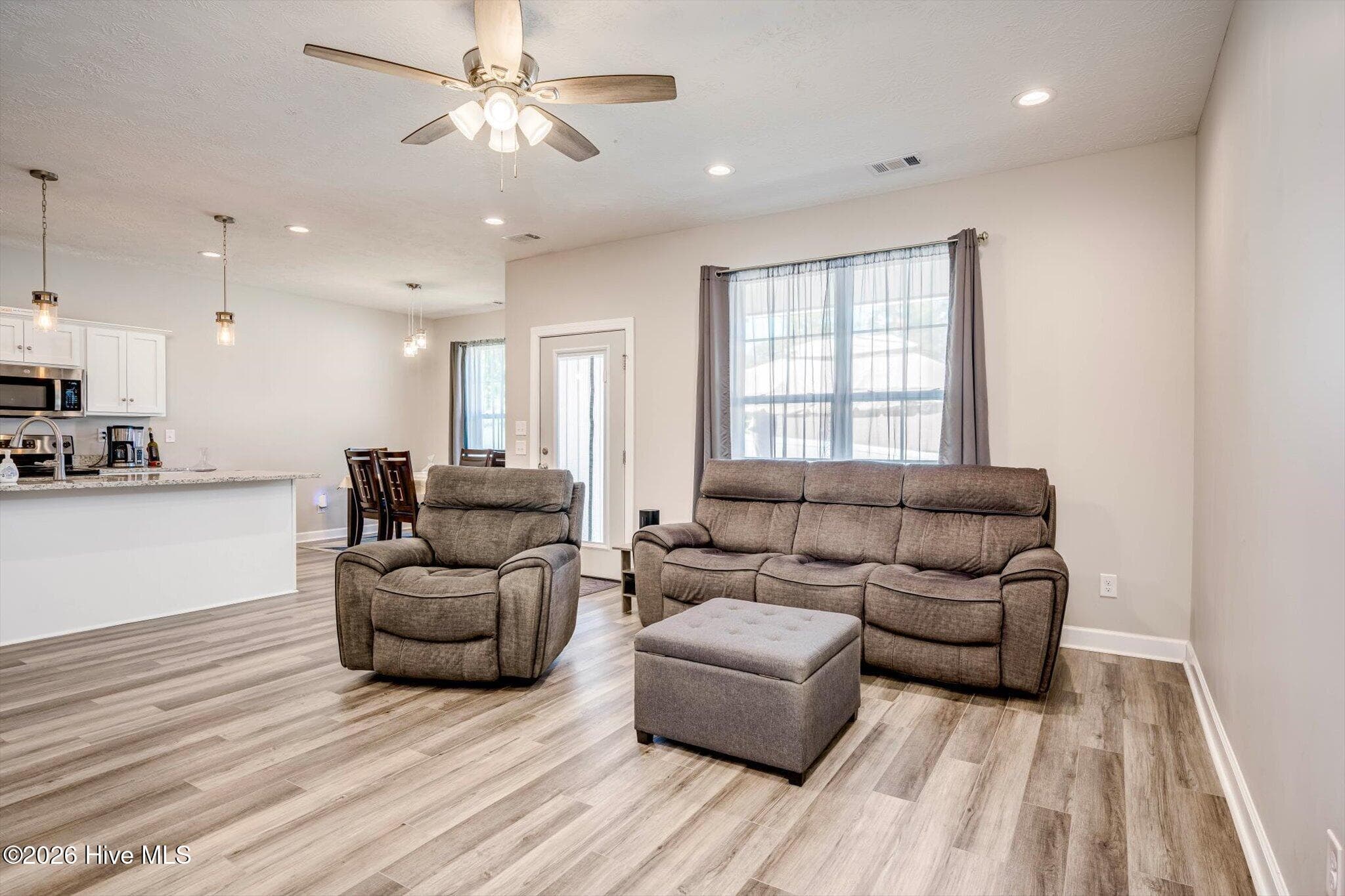 Single Family Residence at 205 Thaxton Court, North Augusta, SC 29841, photo 5 of 33